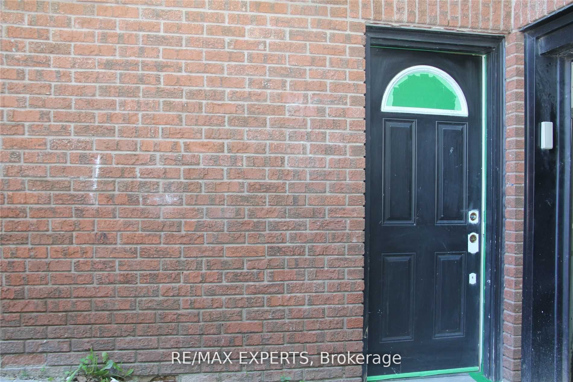 Unit Bsmt - 599 Glencairn Avenue, North York 2