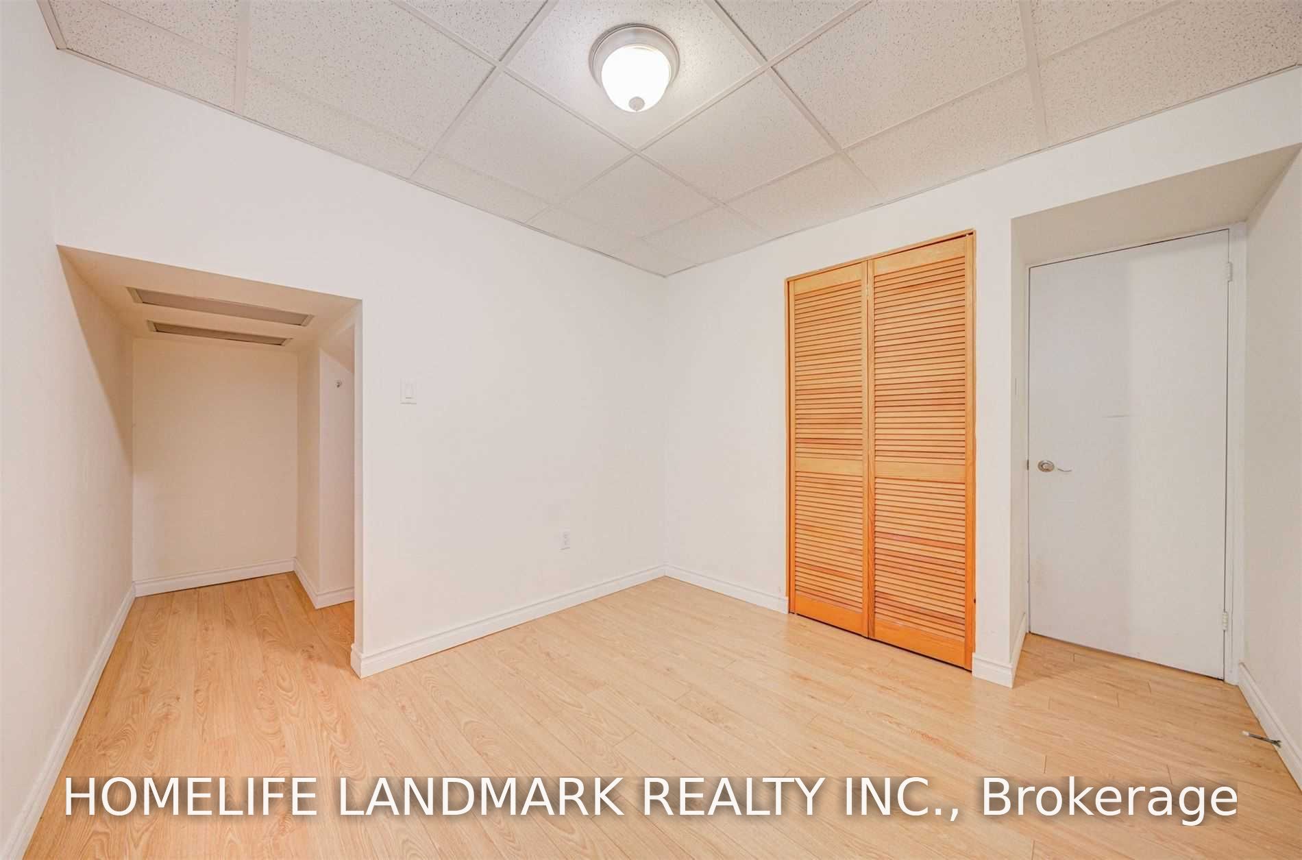 Unit Bsmt - 171 Greenfield Avenue, North York 5