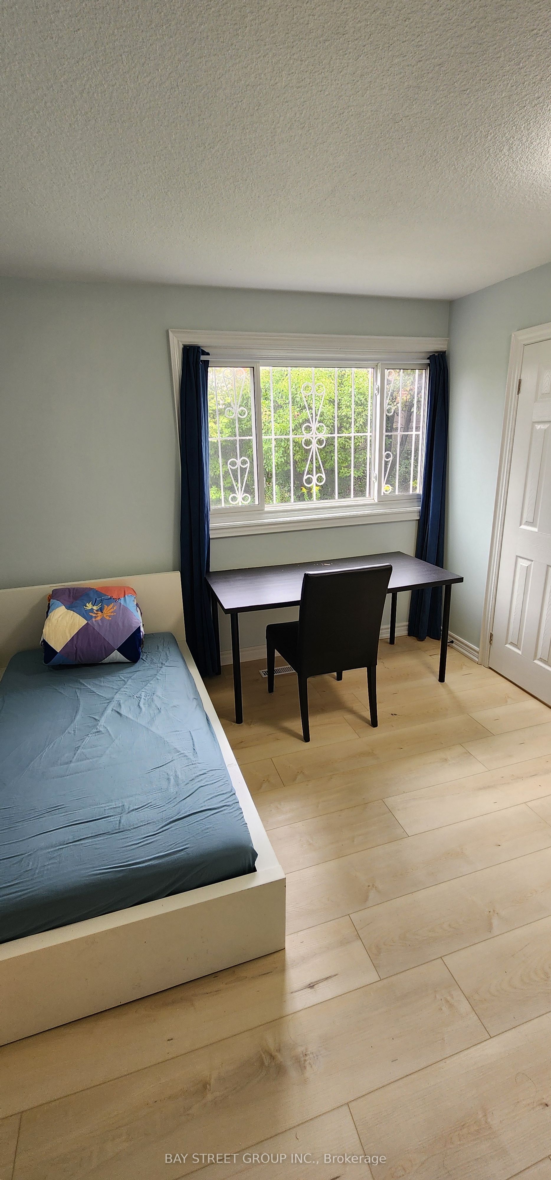 Unit Room1 - 45 PINEWAY Boulevard, North York 5
