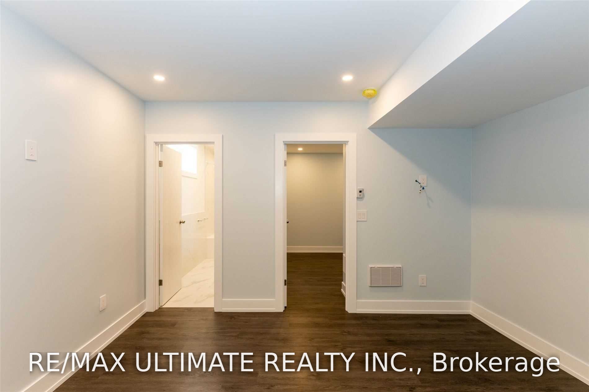 Unit Apt 1 - 248 Wilmington Avenue, North York 3