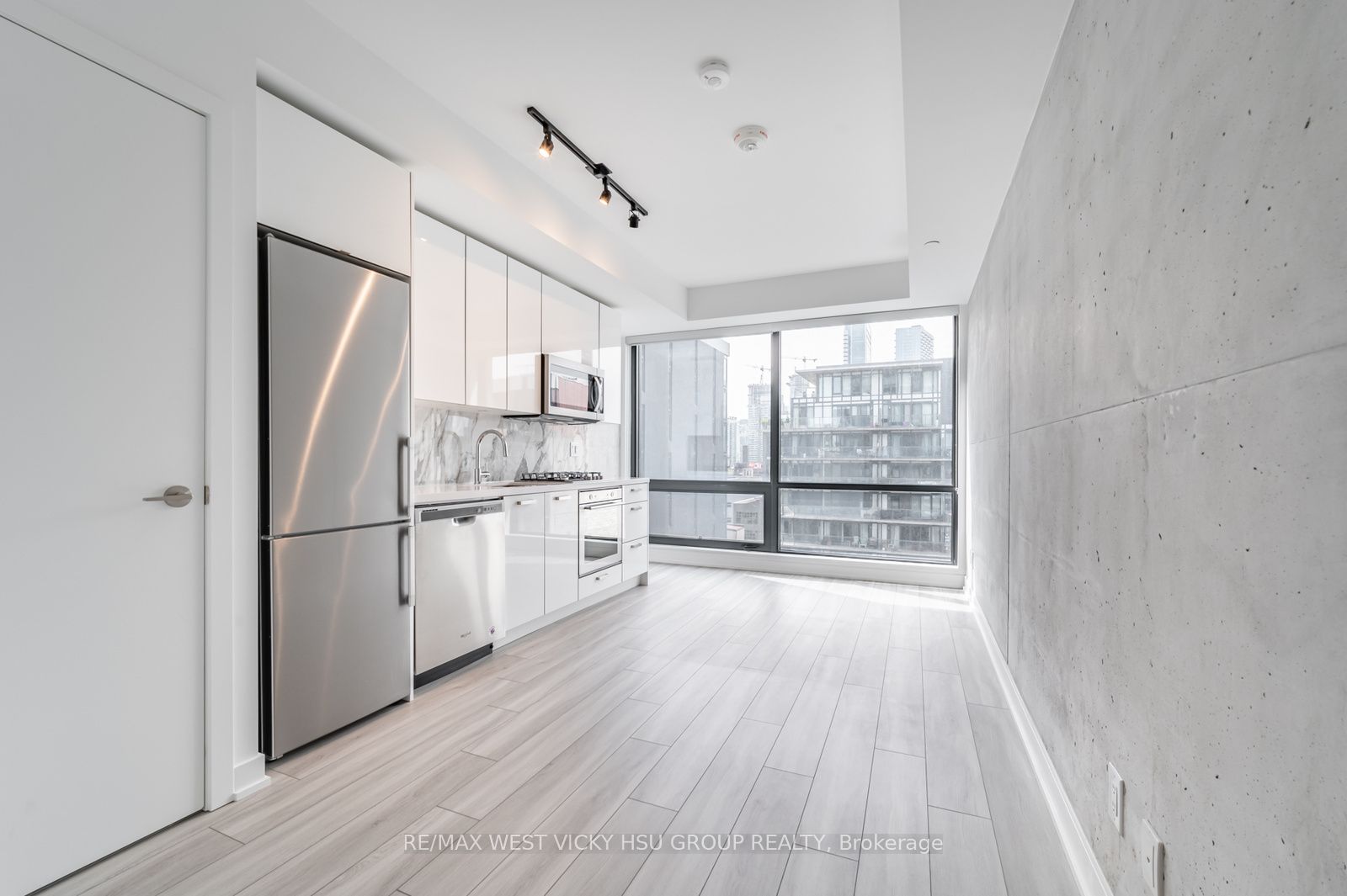 Unit 806 - 458 Richmond Street W, Toronto 4