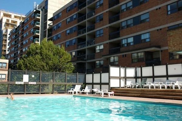 Unit 461 - 49 Mccaul Street, Toronto 2