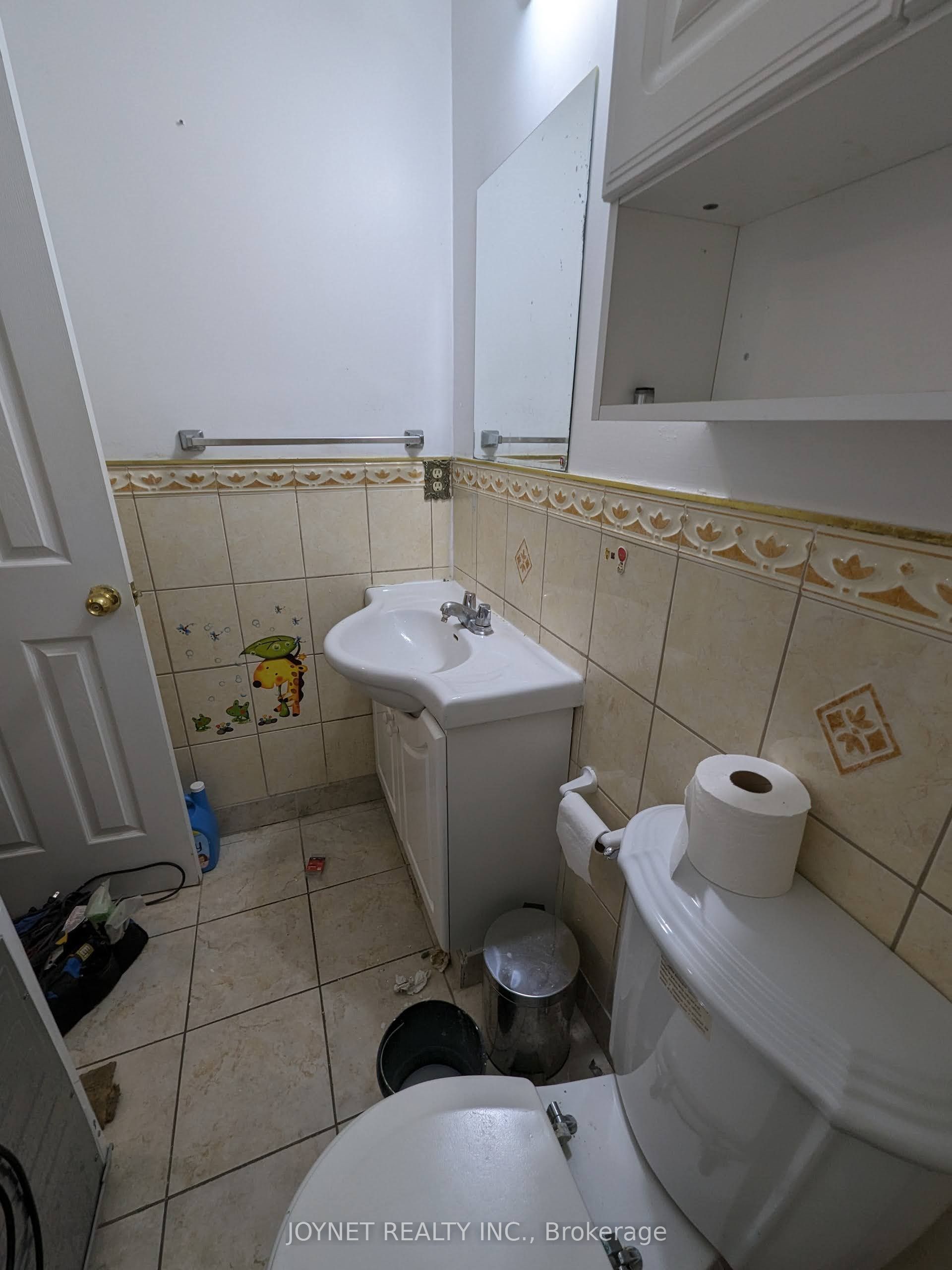 (Address not available), North York 5