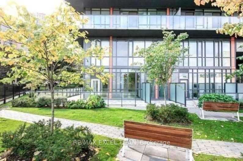 Unit 101 - 825 Church Street, Toronto 2