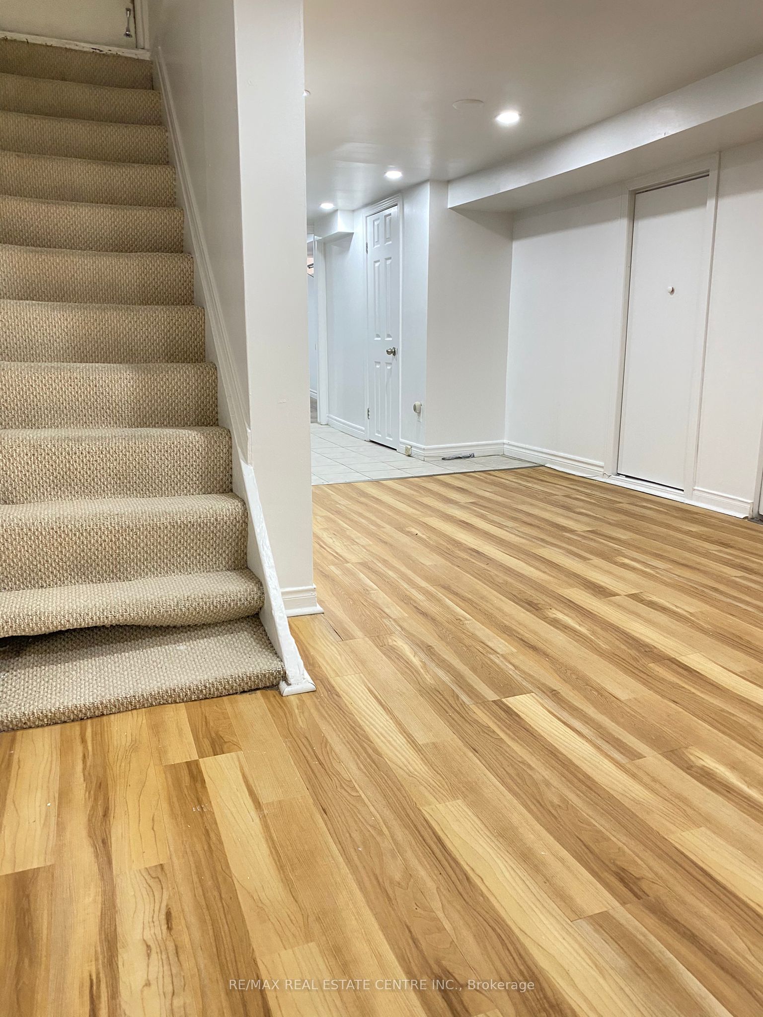 Unit Lower - 472 Lansdowne Avenue, Toronto 2