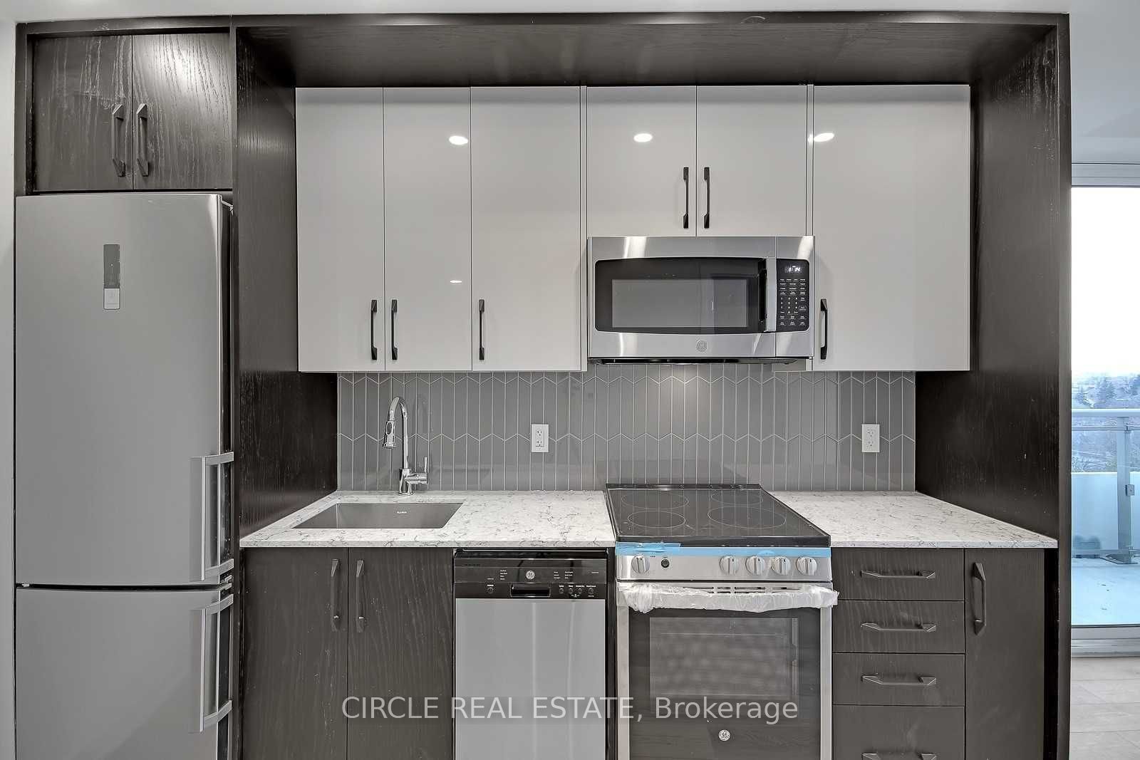 Unit 701 - 1 Cardiff Road, Toronto 4