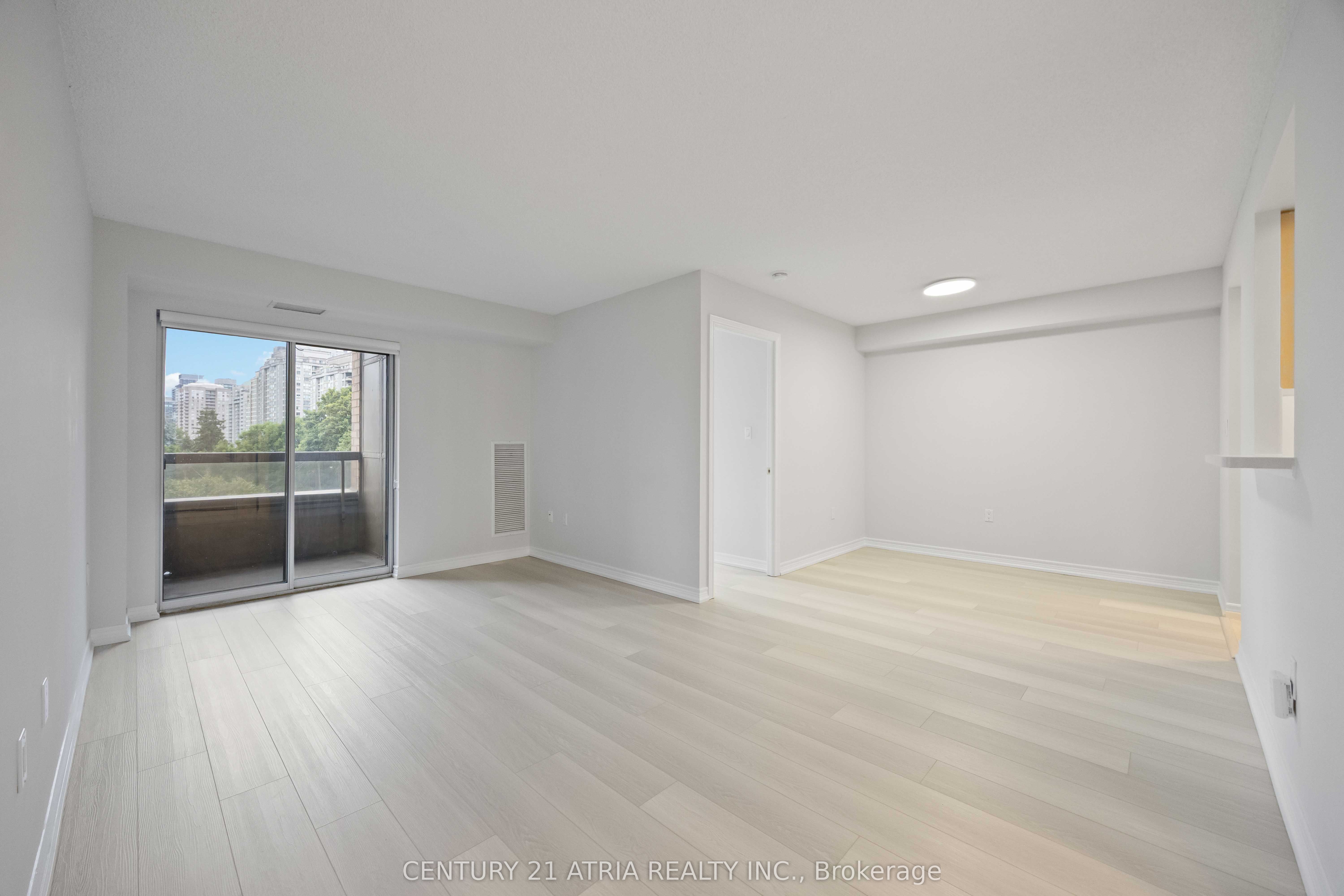 Unit 315 - 88 Grandview Way, North York 2