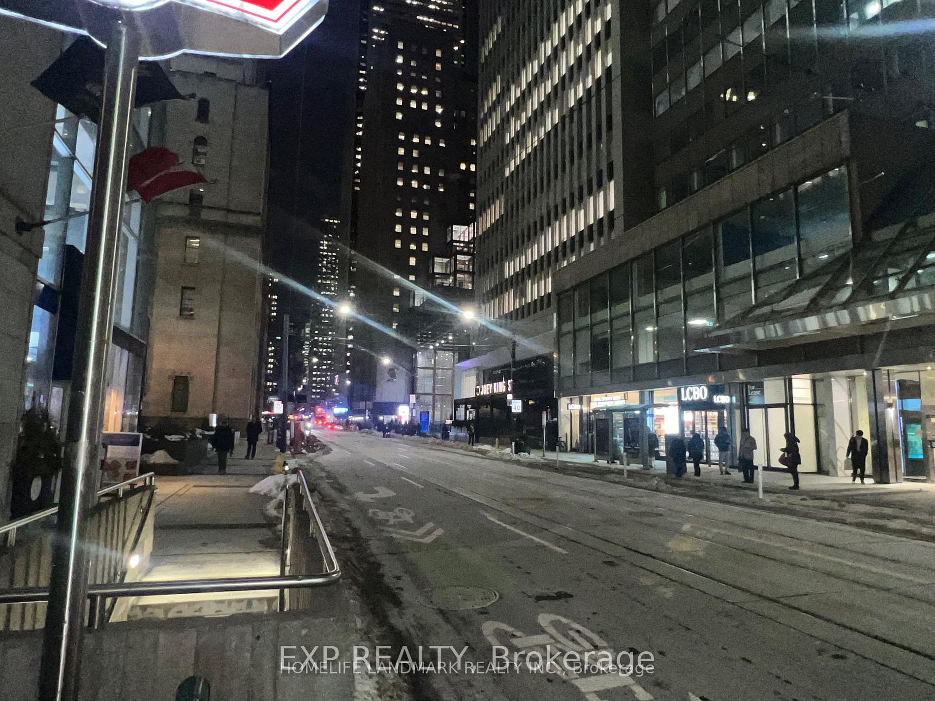 Unit 507 - 1 King Street W, Toronto 4