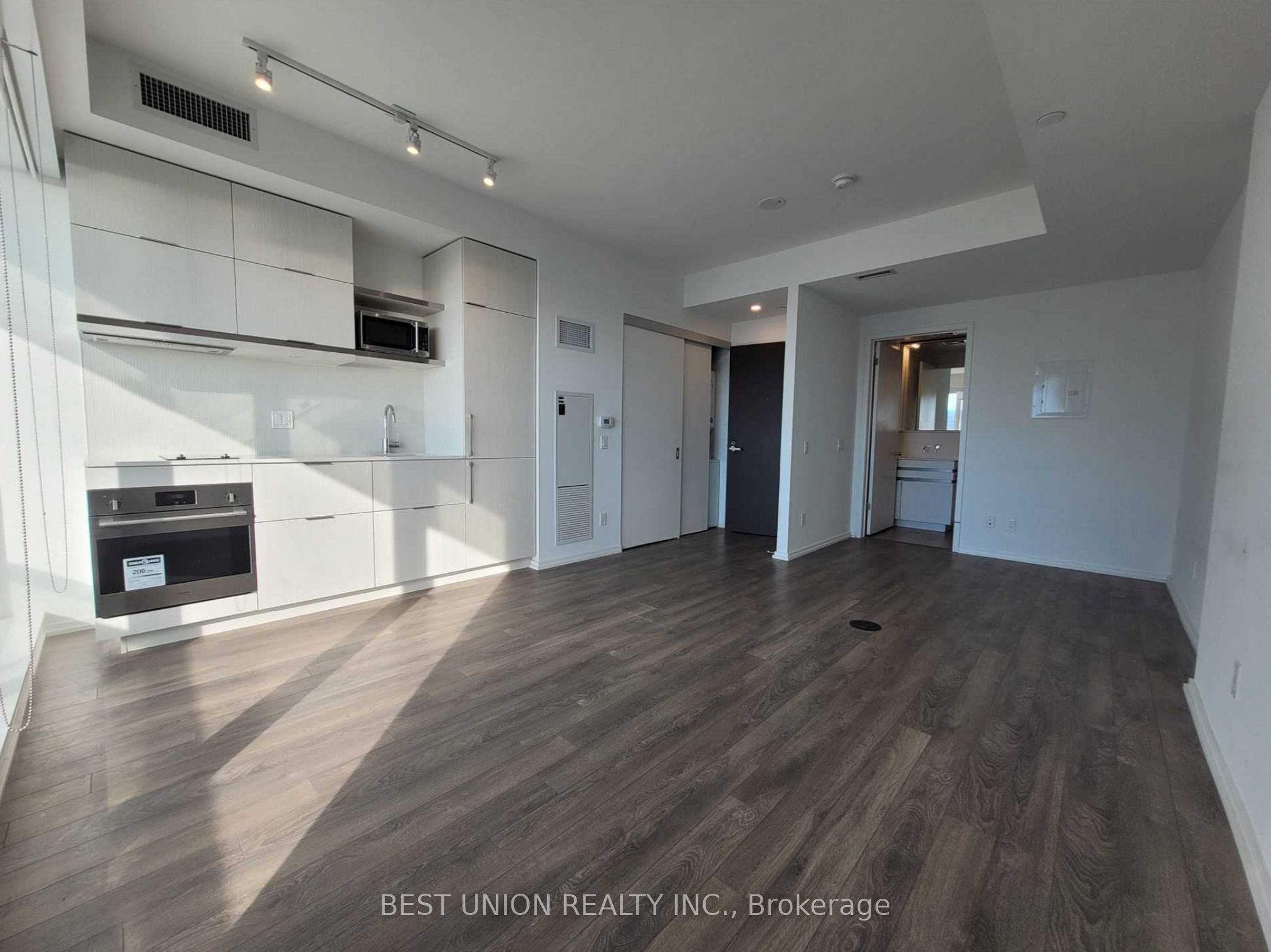 Unit 5308 - 197 Yonge Street, Toronto 3
