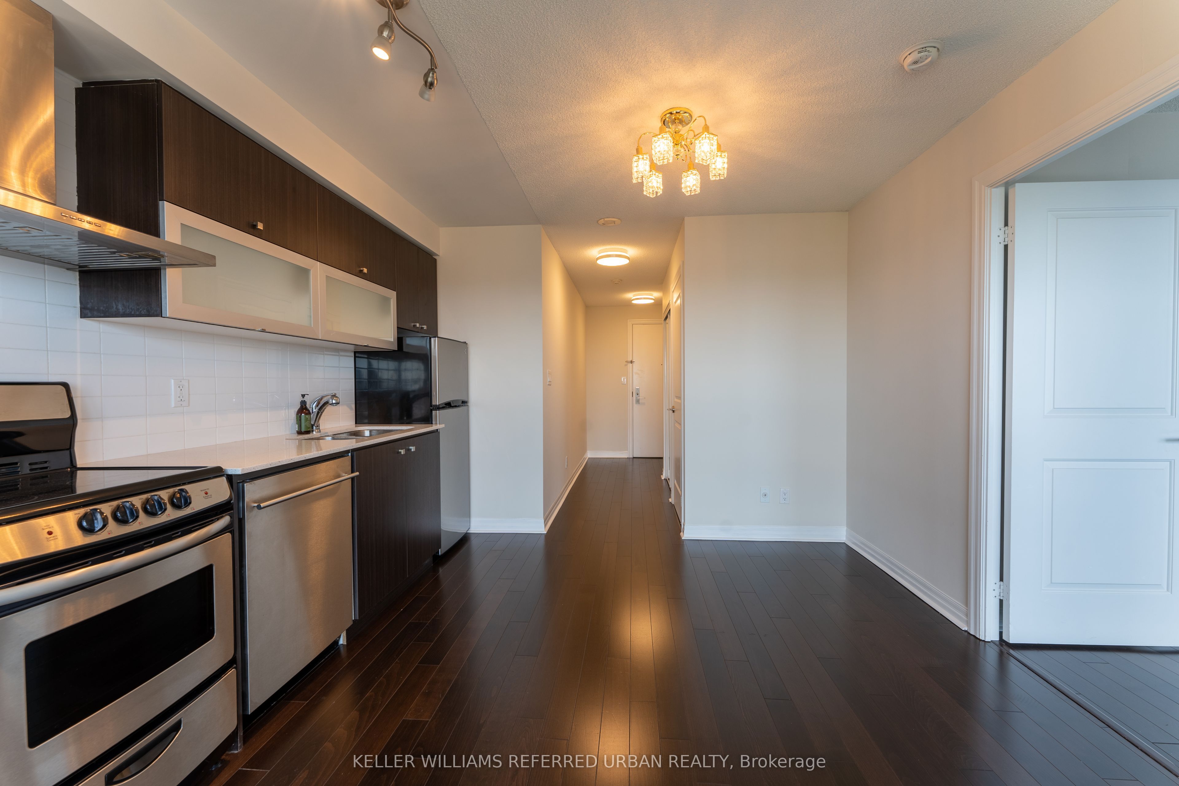 Unit 3807 - 2015 Sheppard Avenue E, North York 3