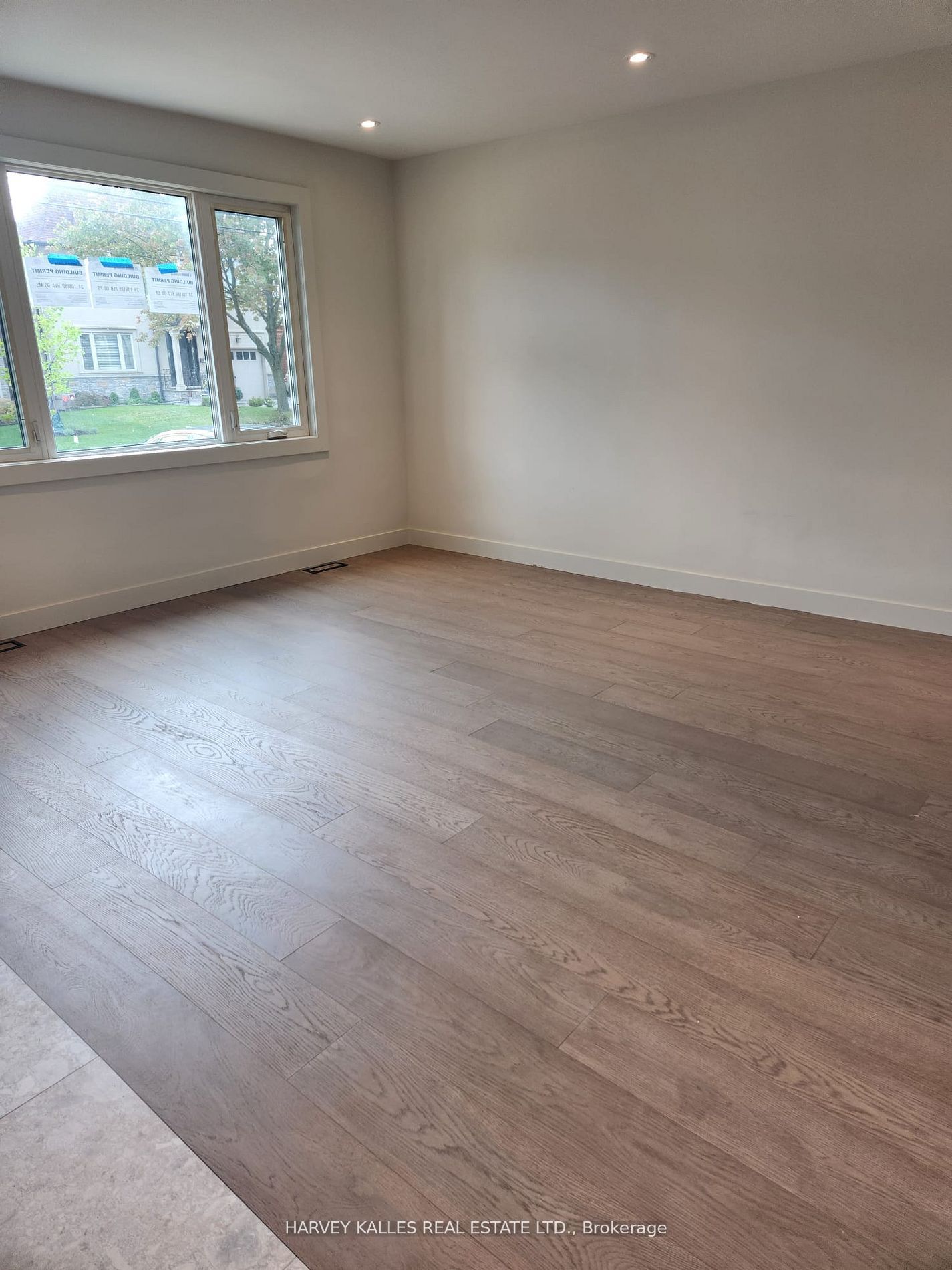 Unit Main - 88 McAllister Road, North York 3
