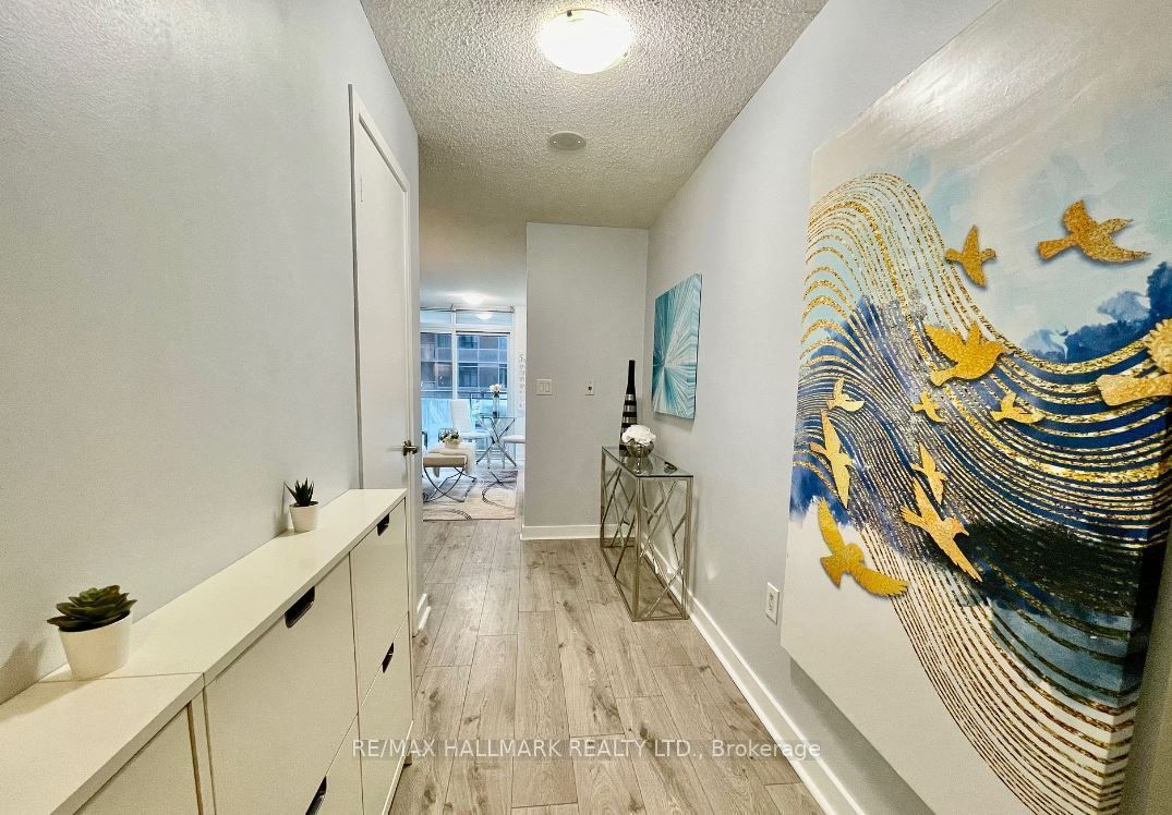 Unit 301 - 4K Spadina Avenue, Toronto 4