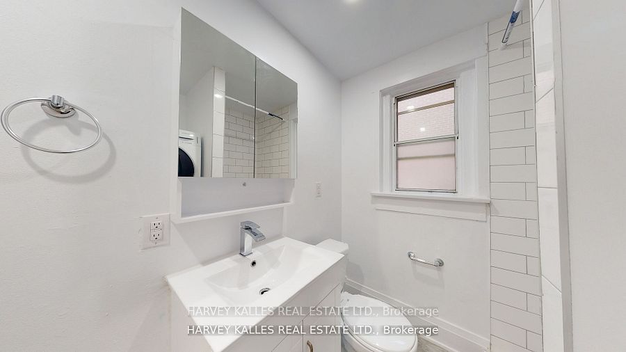 Unit 6 - 1065 Bathurst Street, Toronto 5