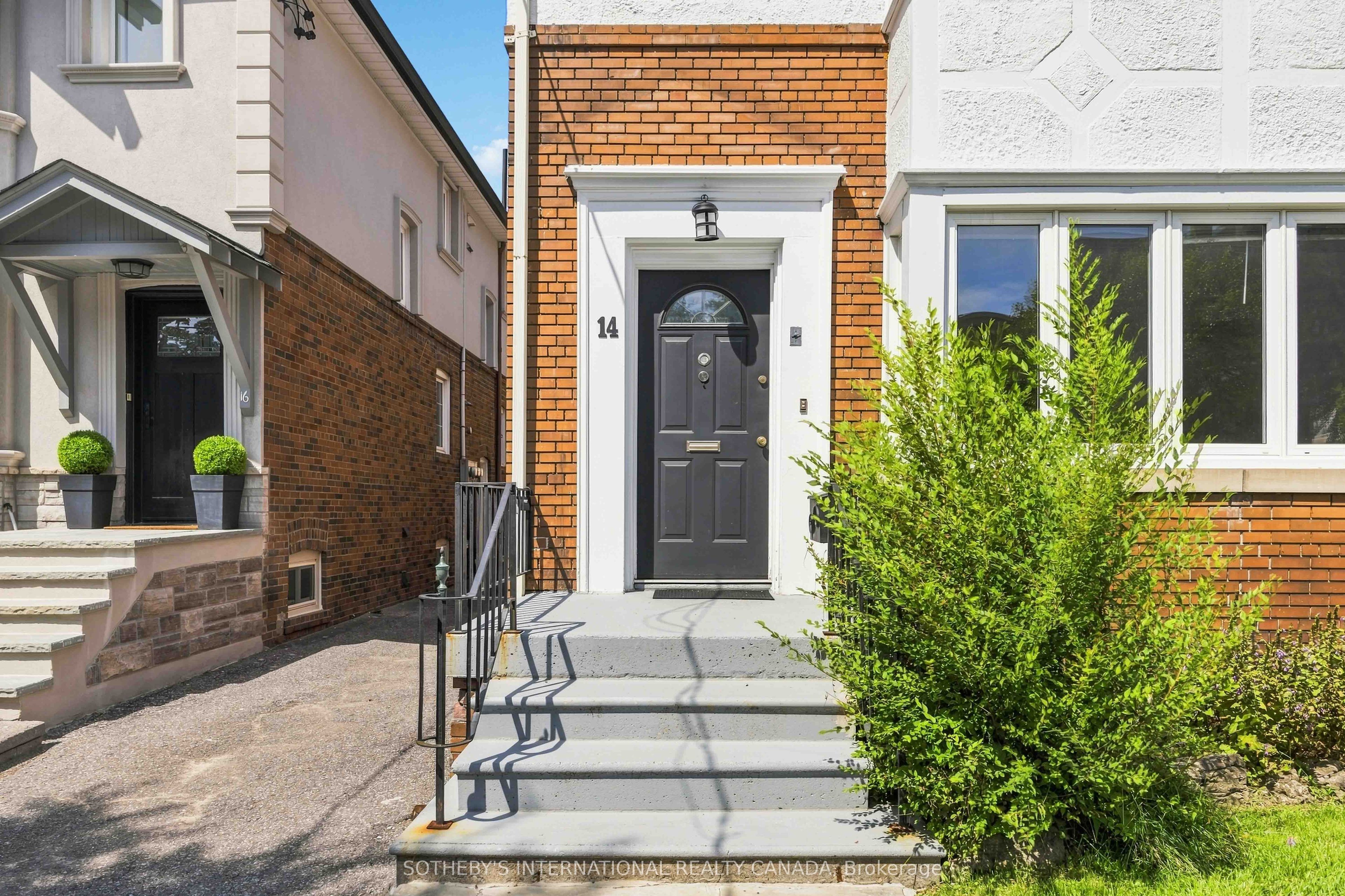 Unit Main - 14 Kilbarry Road, Toronto 2