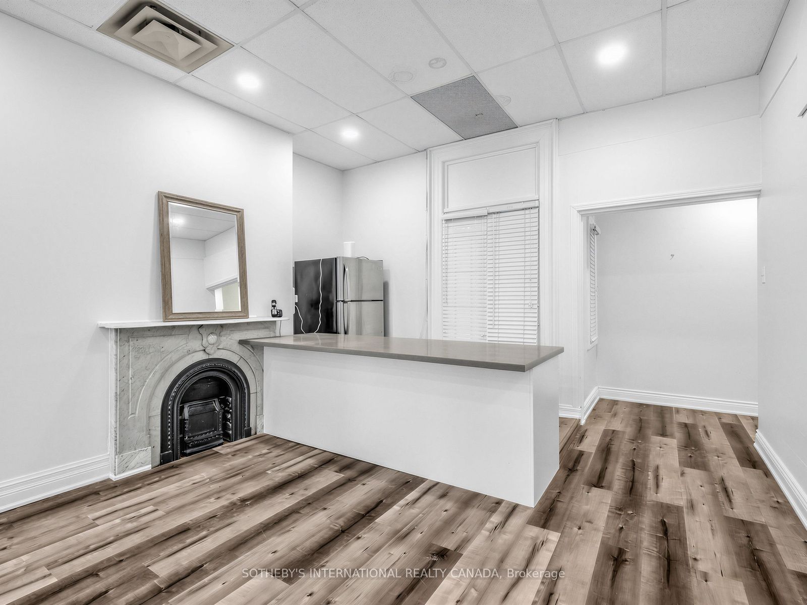 Unit Main - 212 Carlton Street, Toronto 4