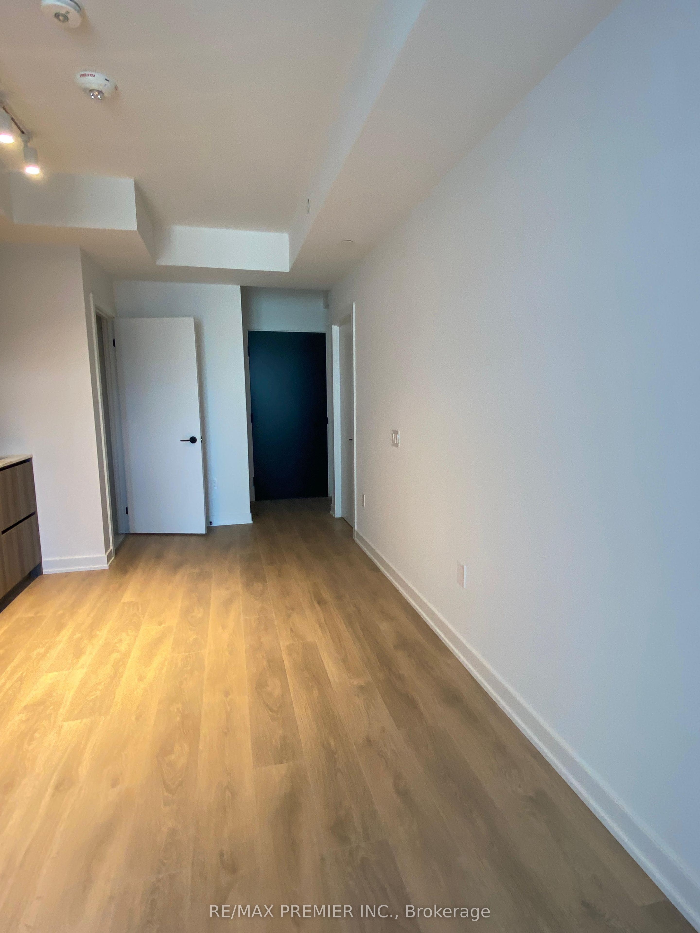 Unit 2103 - 127 Broadway Avenue, Toronto 5