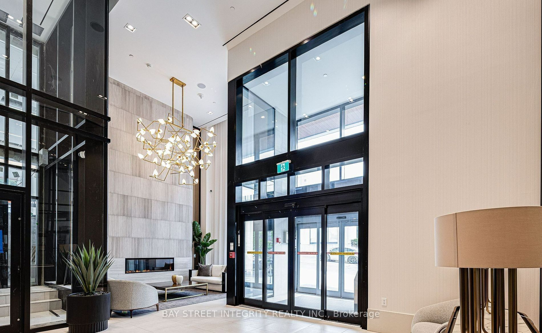 Unit 1718 - 2020 Bathurst Street, Toronto 3