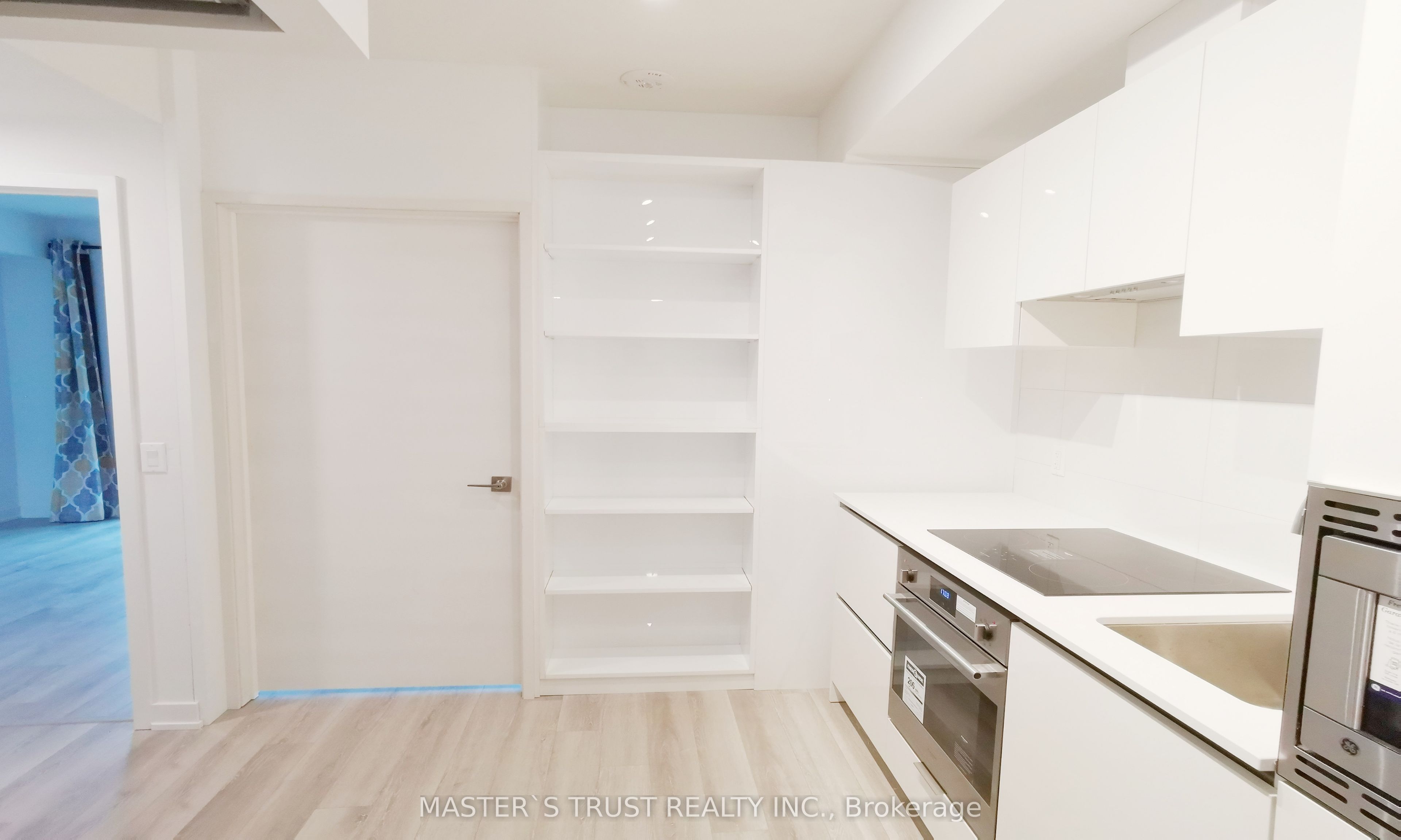Unit 1916 - 230 Simcoe Street S, Toronto 3