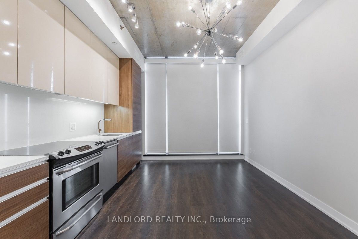 Unit 607 - 8 Gladstone Avenue, Toronto 5