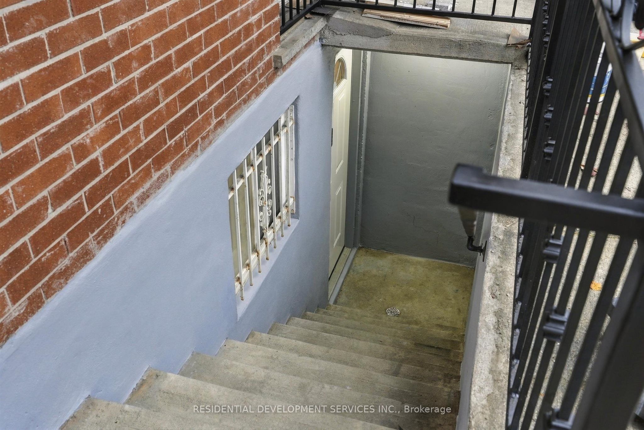 Unit BSMT - 270 Havelock Street, Toronto 4