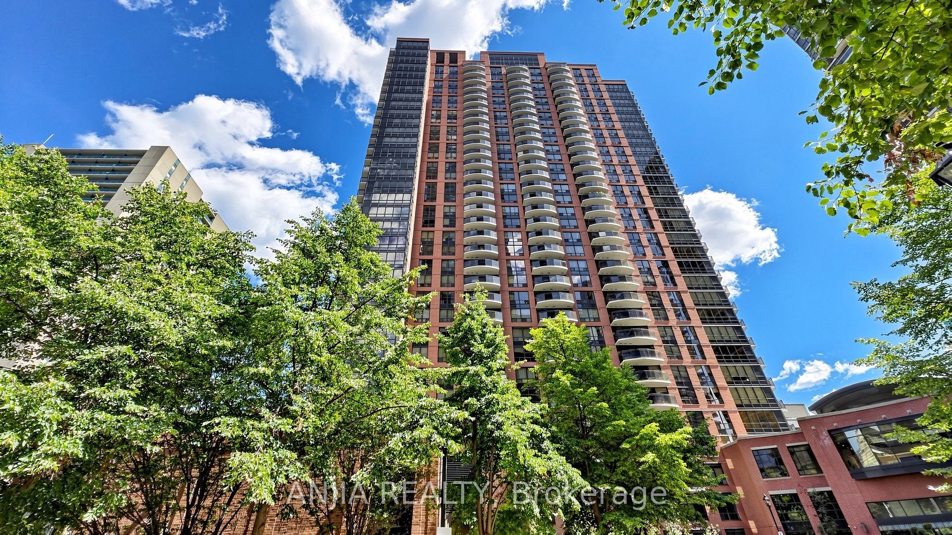 Unit 2010 - 33 Sheppard Avenue E, North York 2