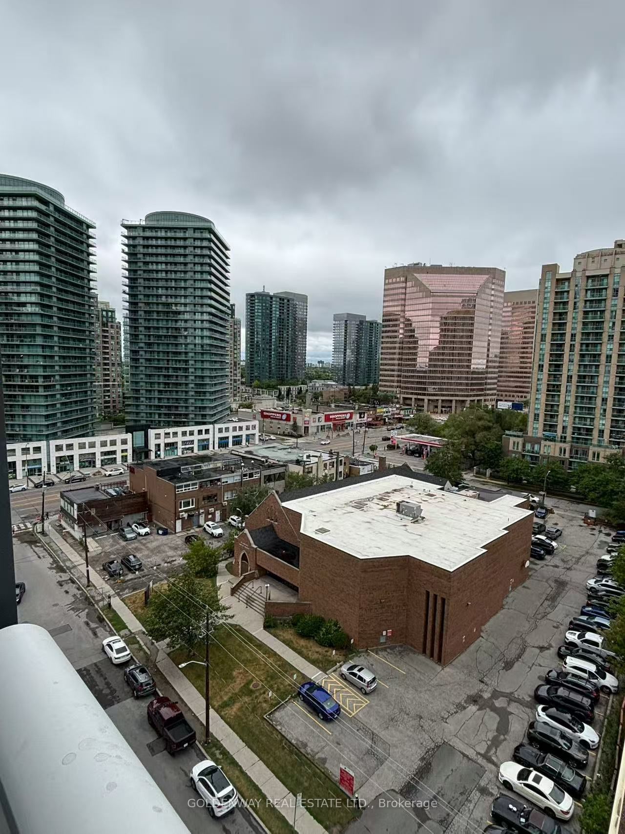 Unit 1008 - 15 Holmes Avenue, North York 4