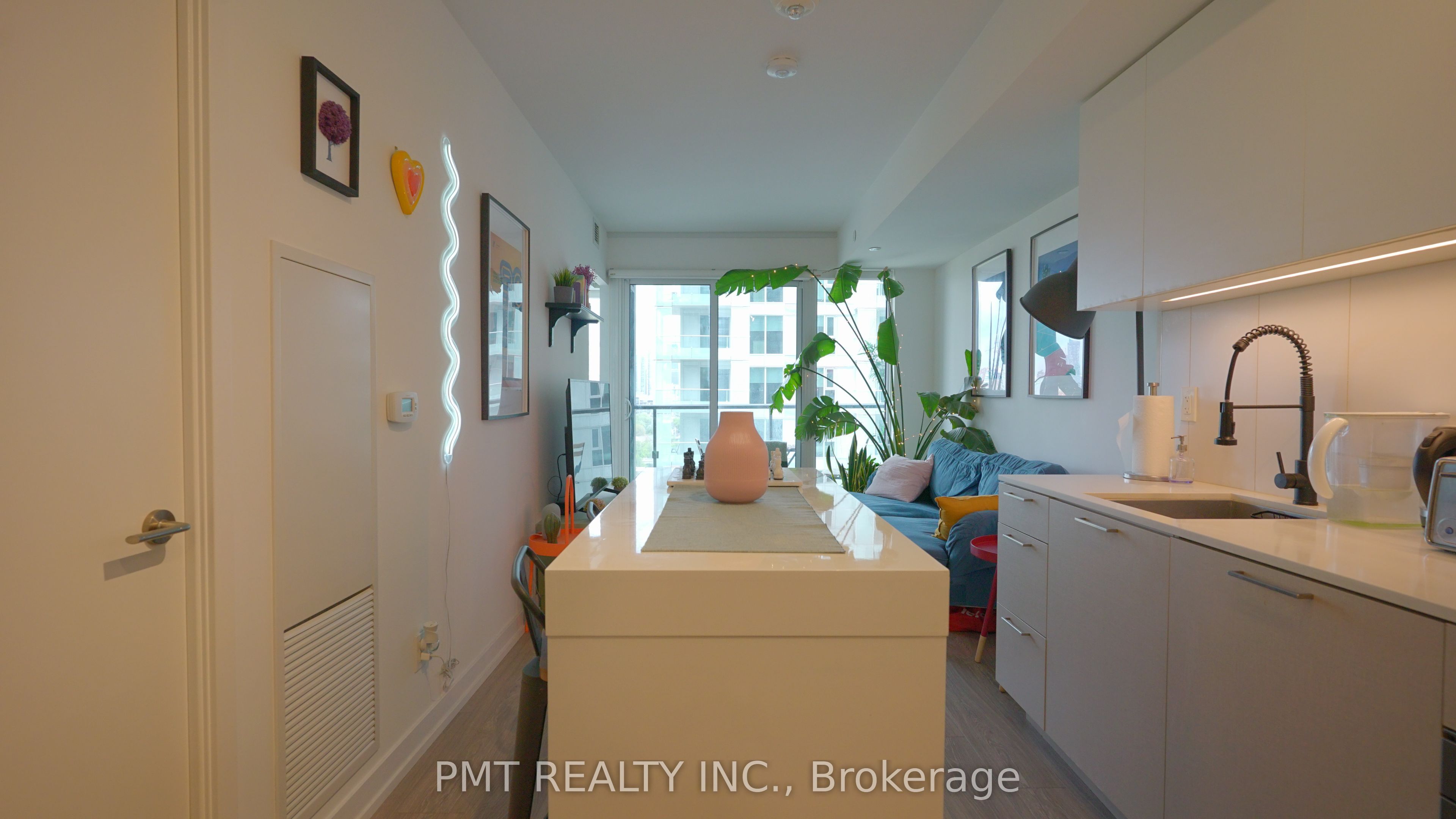 Unit 1521 - 19 Western Battery Road, Toronto 4