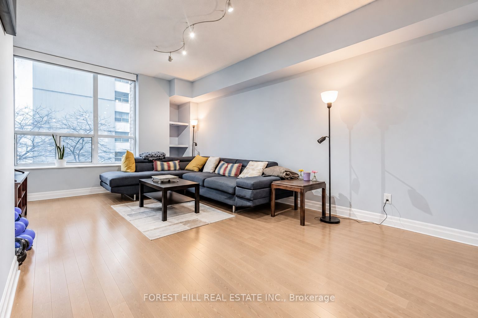 Unit 305 - 70 Alexander Street, Toronto 2