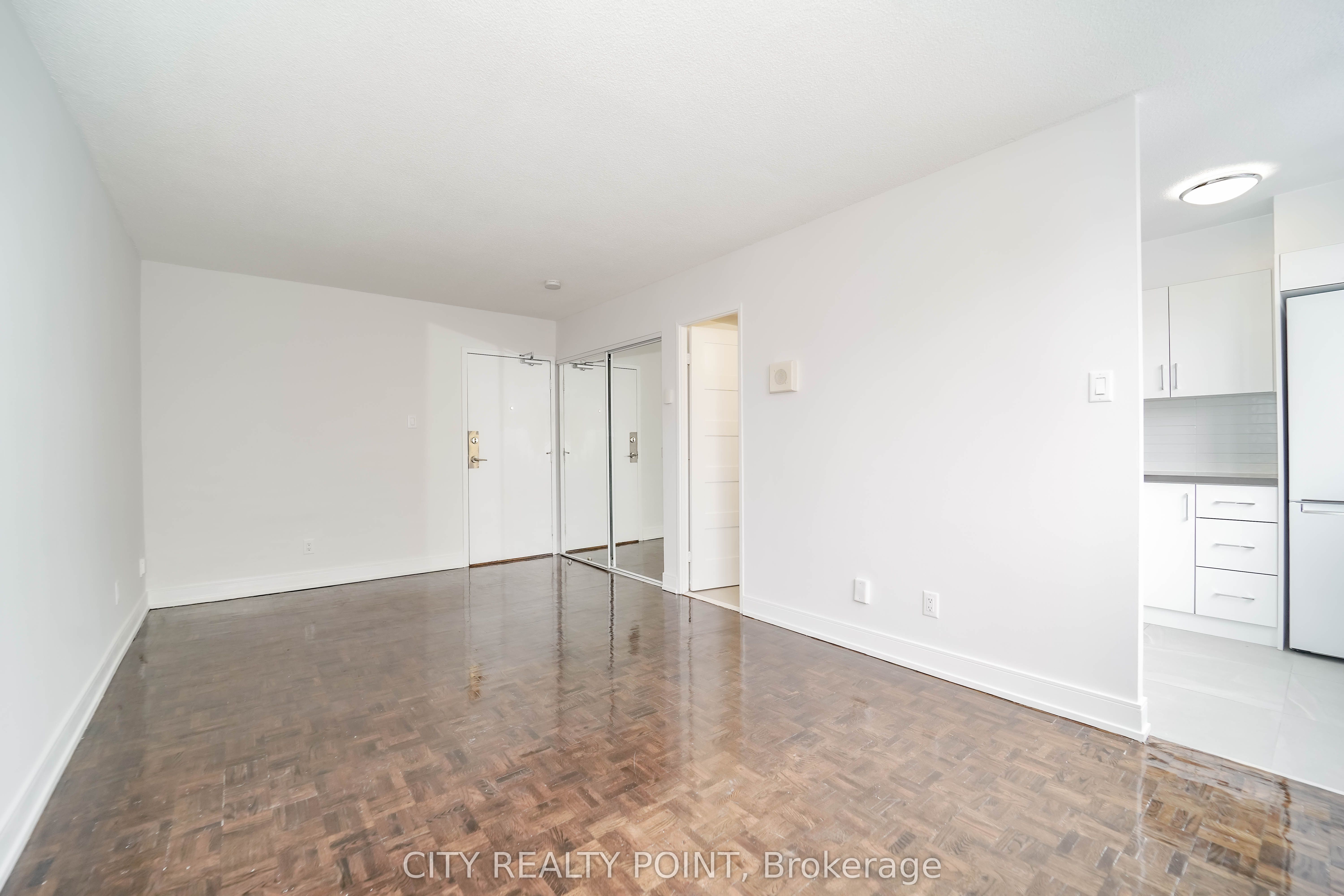 Unit 1113 - 33 Isabella Street, Toronto 2