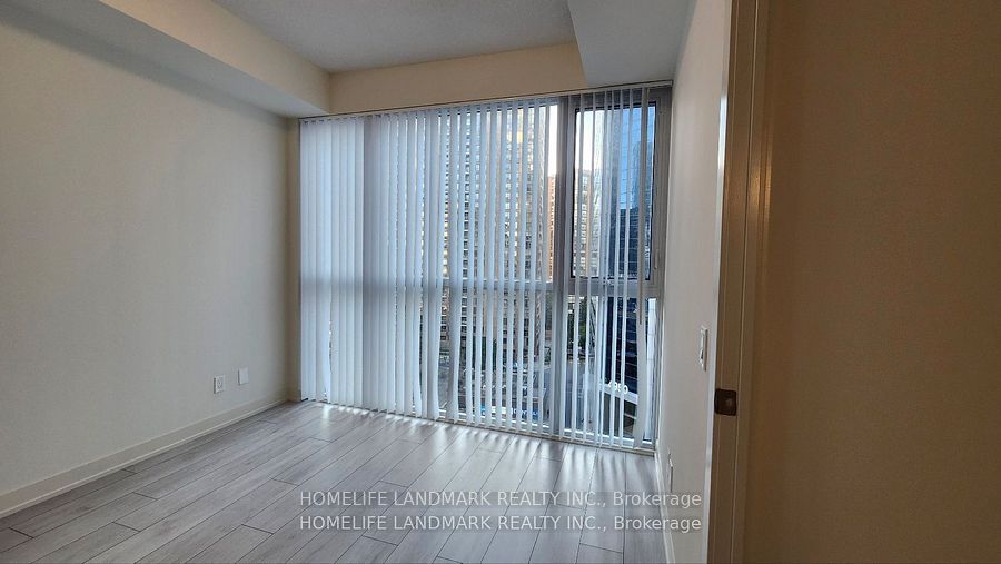 Unit 809 - 4955 YONGE Street, North York 4