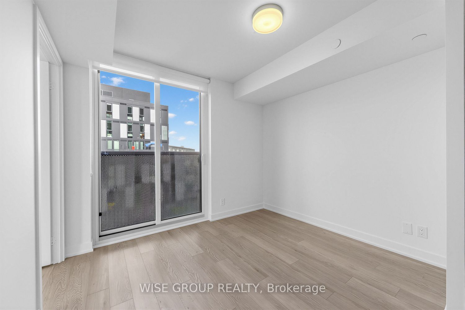 Unit 1209 - 18 Tretti Way, North York 5