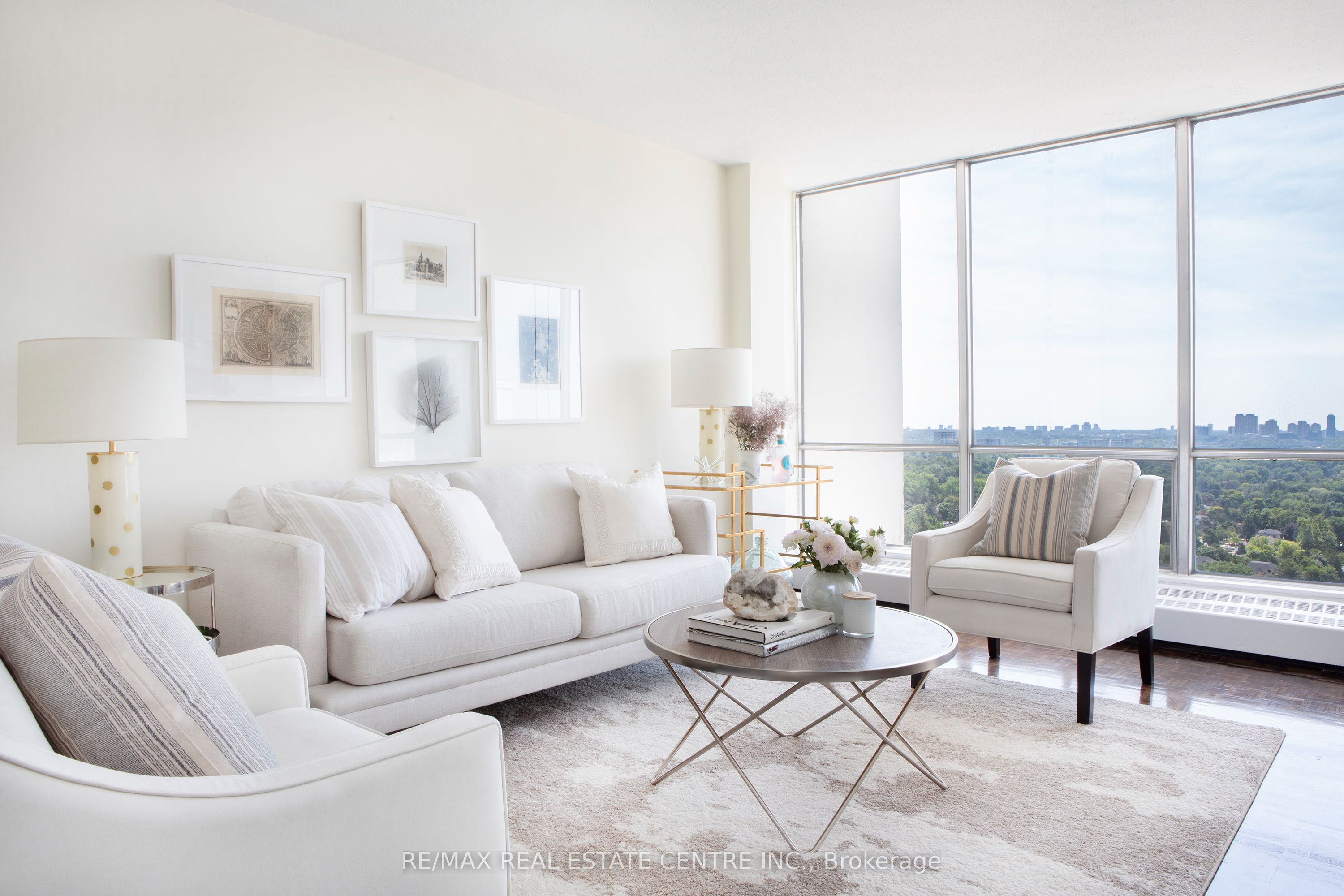 Unit 1015 - 50 Graydon Hall Drive, North York 3