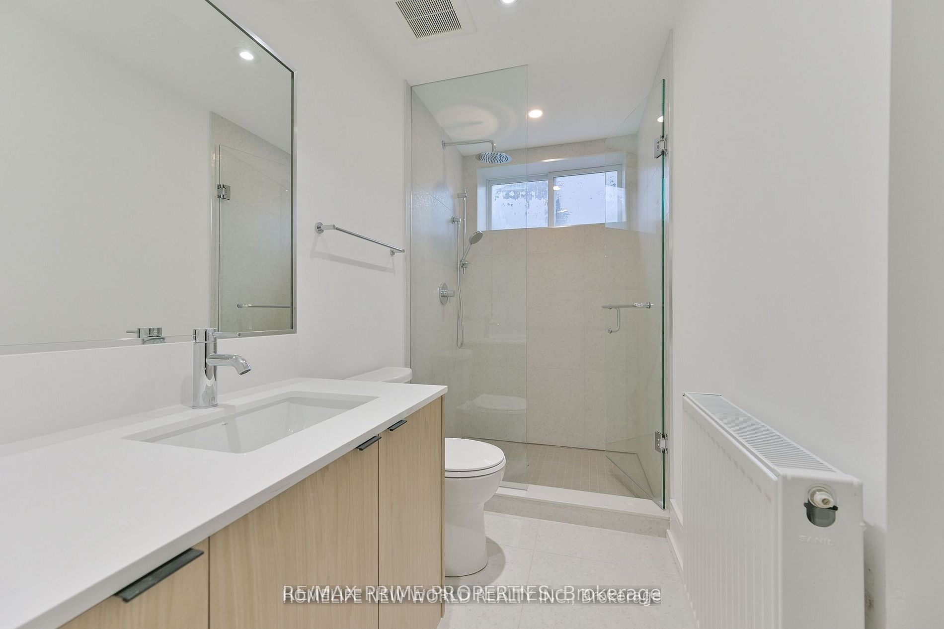 Unit Lower - 995 Dufferin Street, Toronto 2
