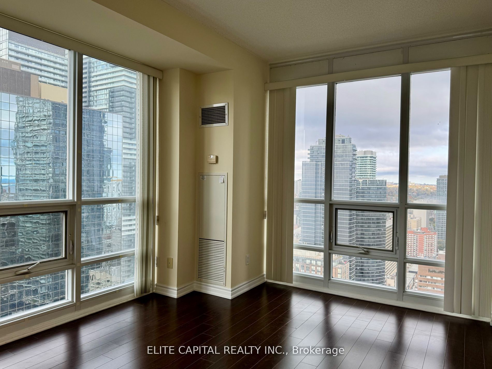 Unit 3502 - 761 Bay Street, Toronto 5