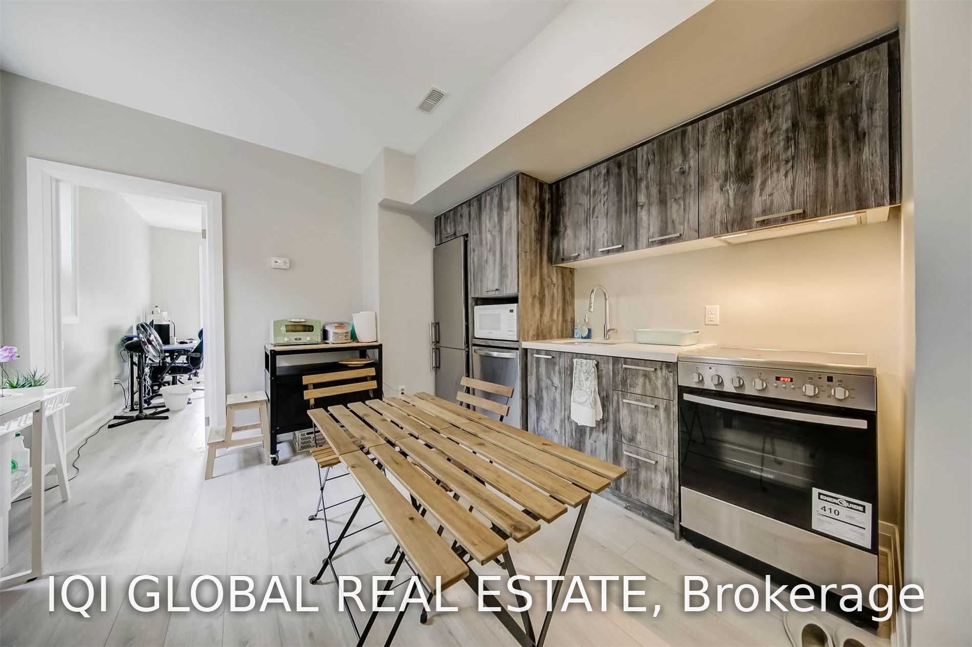 Unit 2nd Floor Unit - 142 Grace Street, Toronto 3