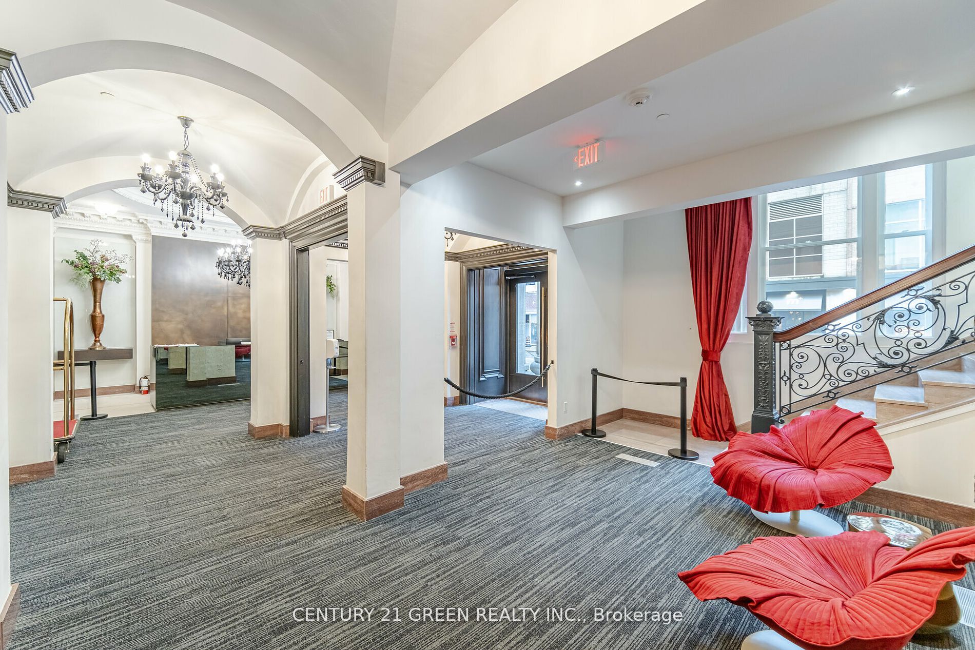 Unit 1503 - 197 Yonge Street, Toronto 3