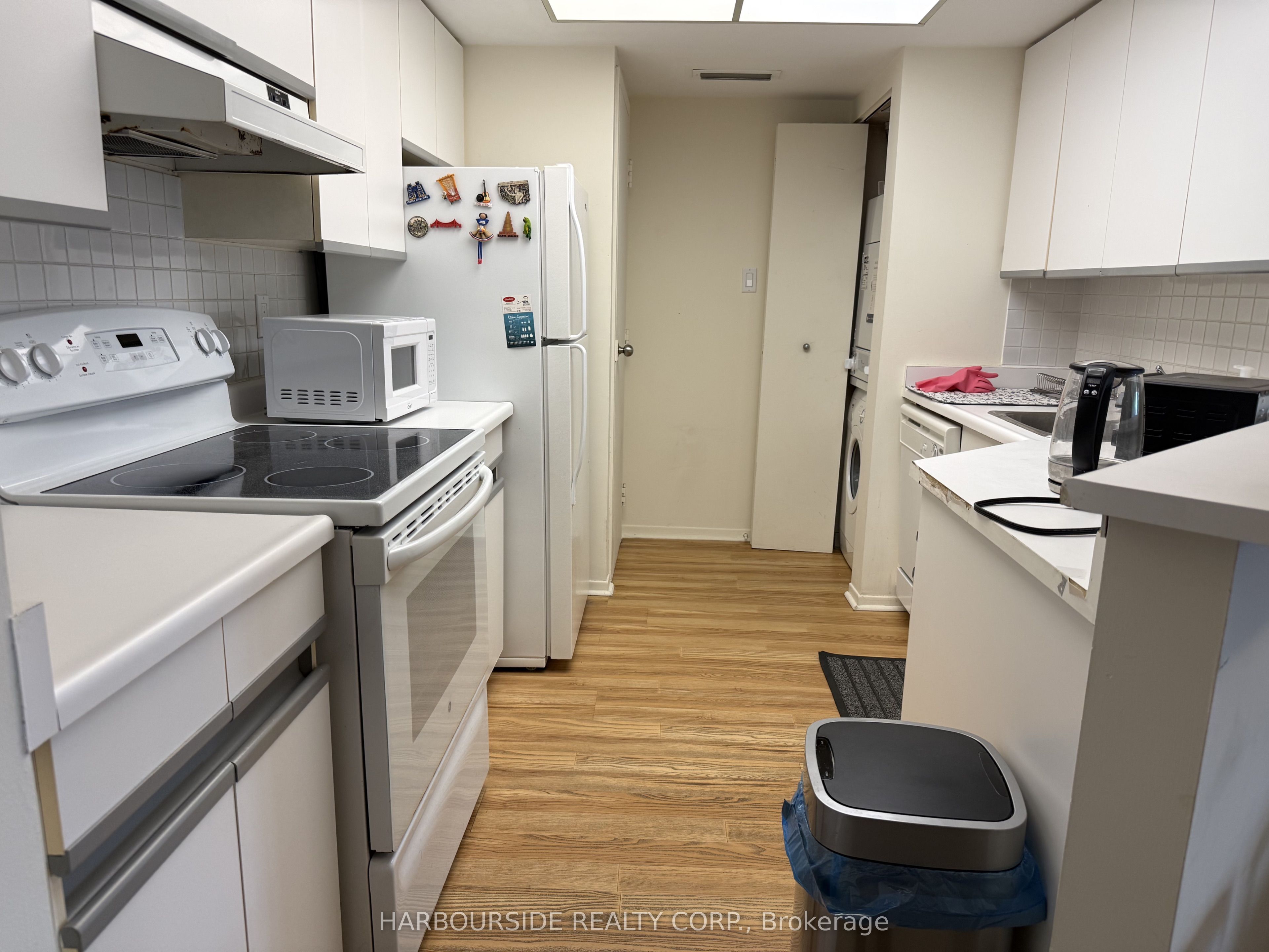 Unit 2605 - 1001 Bay Street, Toronto 4