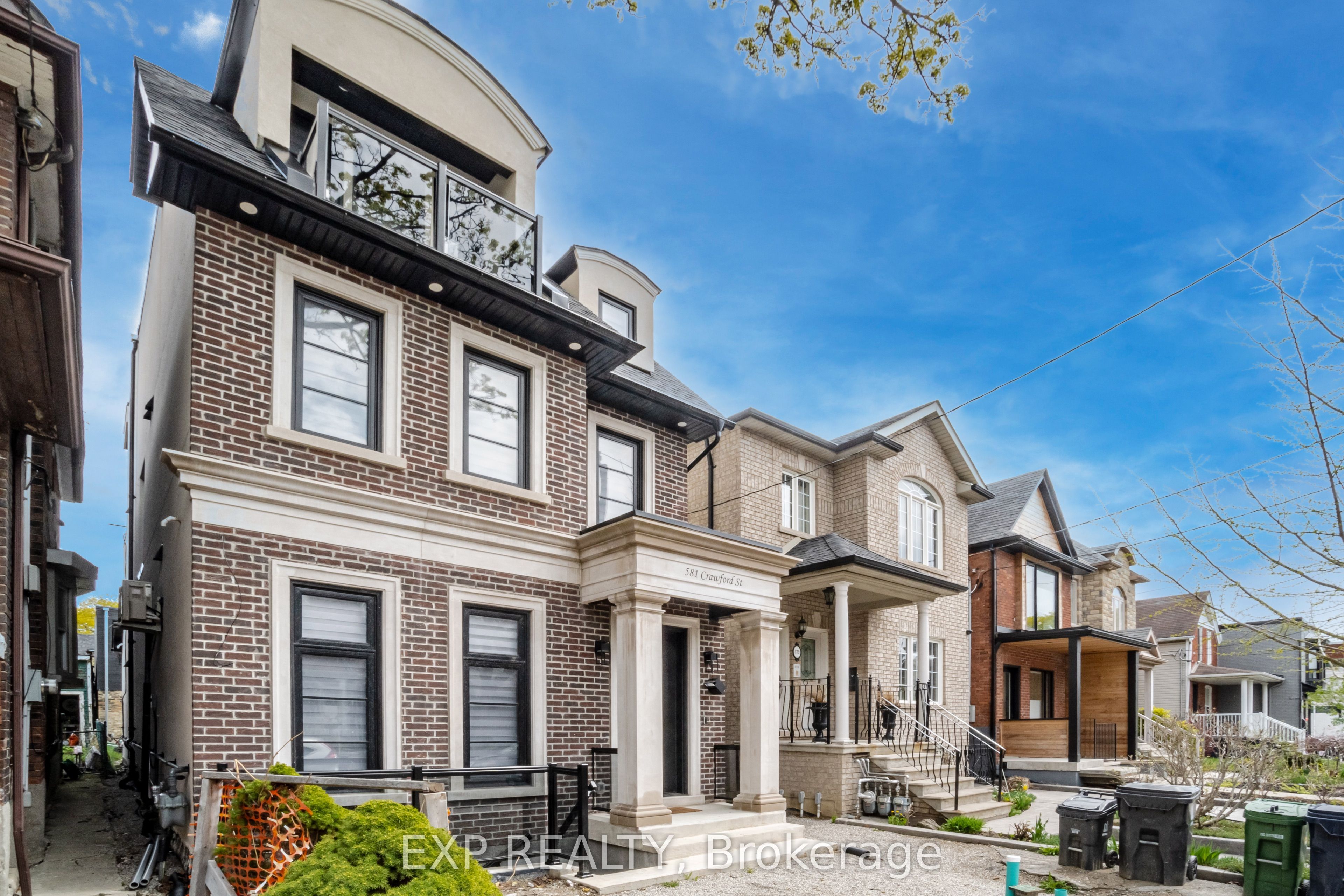 Unit Basmt - 581 Crawford Street, Toronto 2