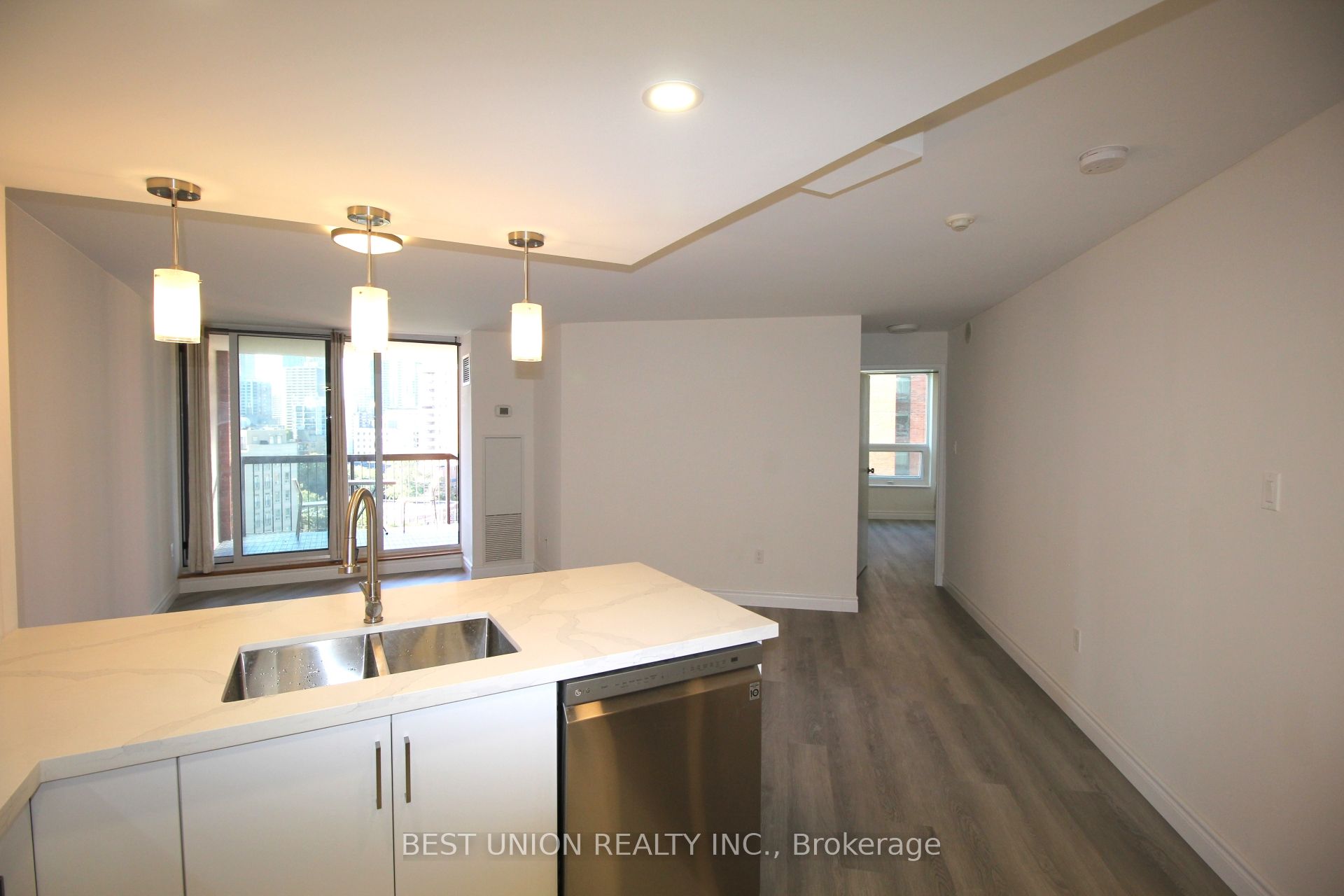 Unit 1209 - 77 Maitland Place, Toronto 5