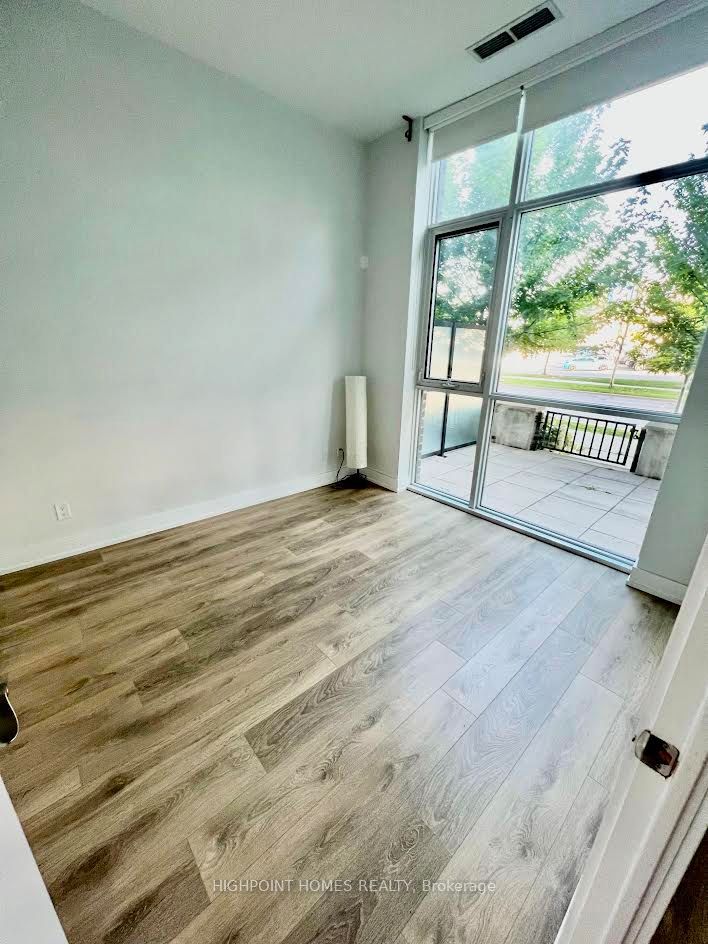Unit 105 - 150 Fairview Mall Drive, North York 5
