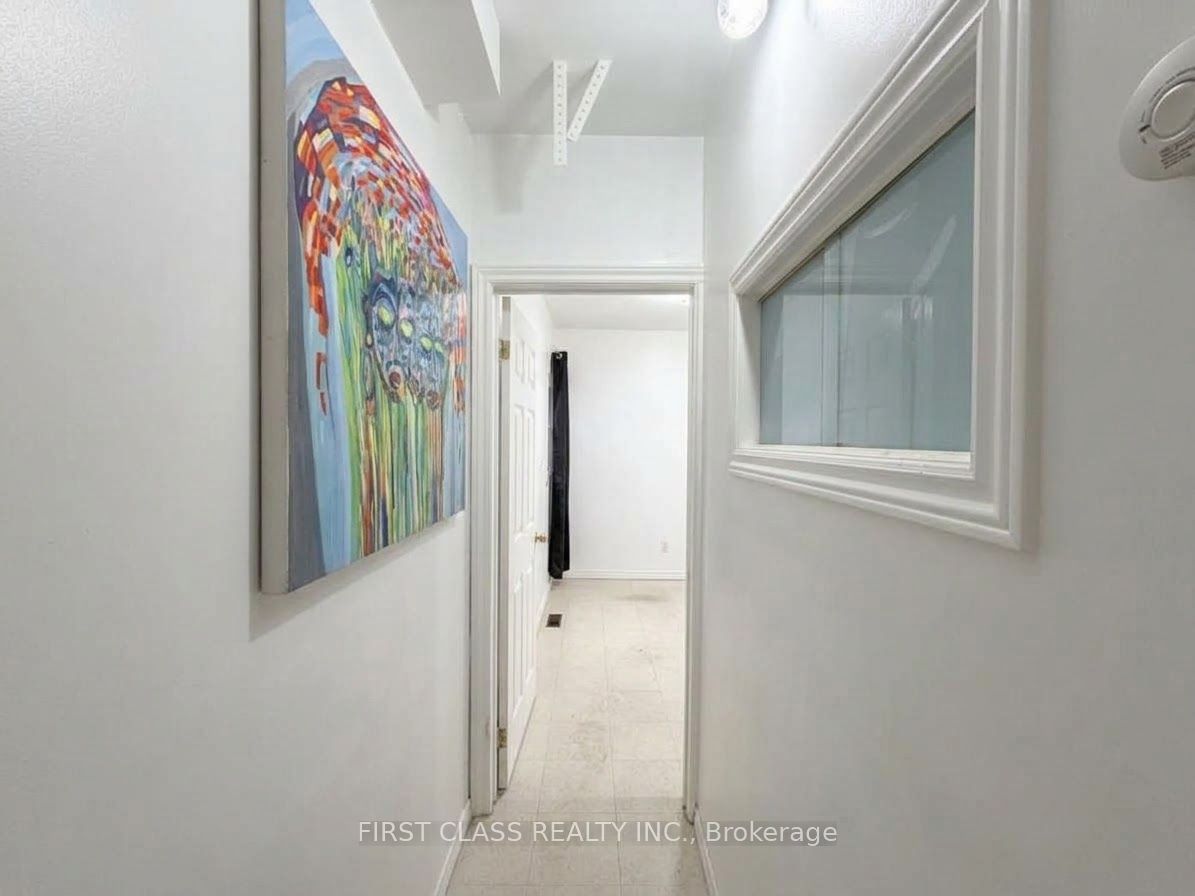 Unit Unit 1 - 53 Euclid Avenue, Toronto 2