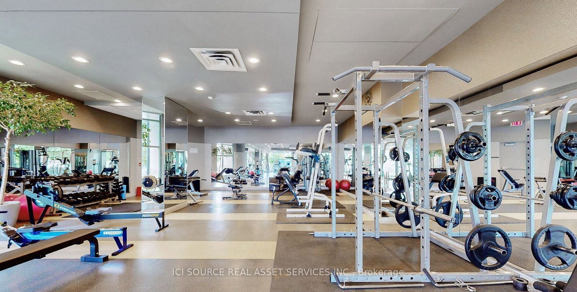 Unit 2019 - 230 Queens Quay W, Toronto 4