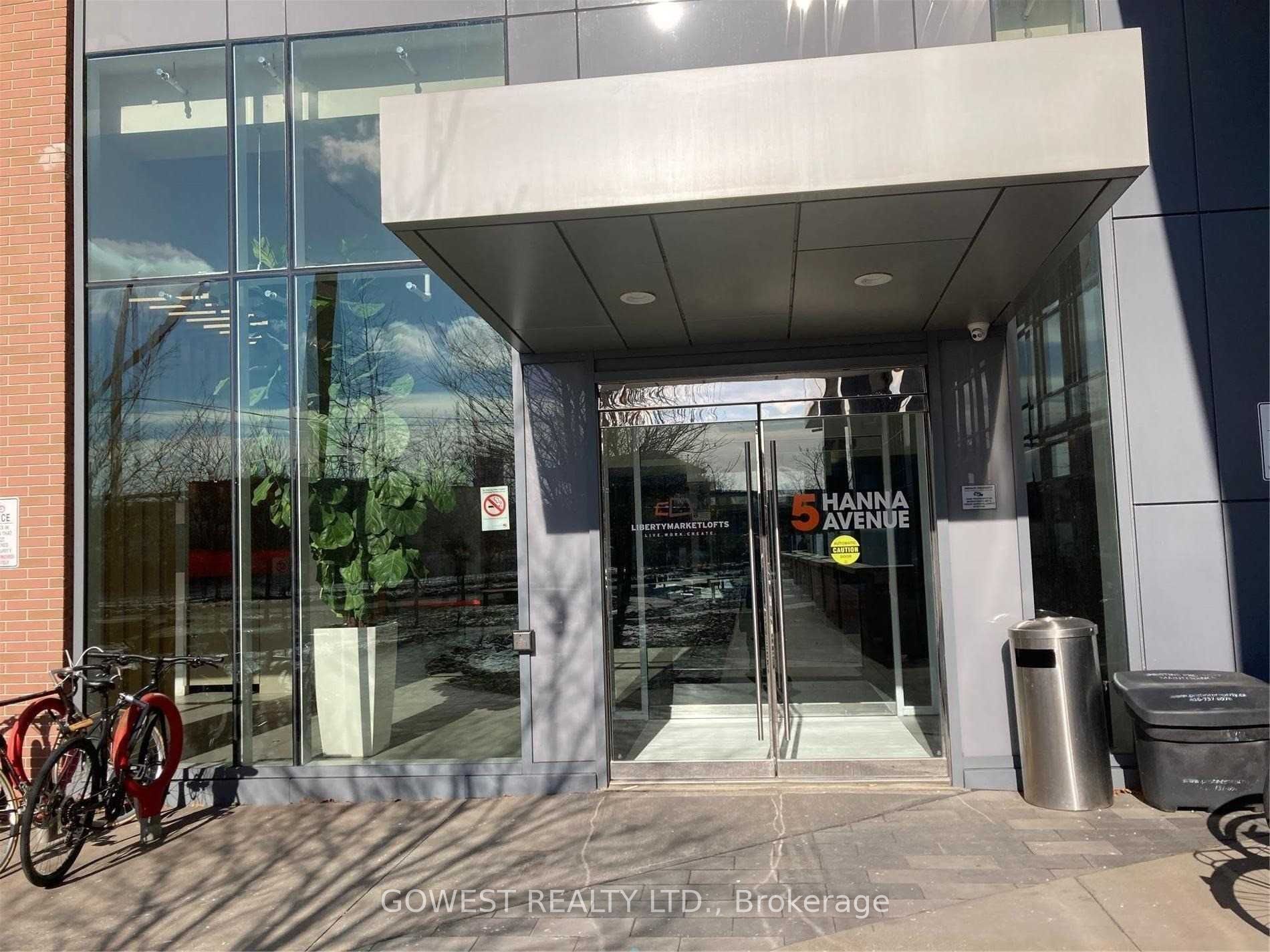Unit 743 - 5 Hanna Avenue, Toronto 2