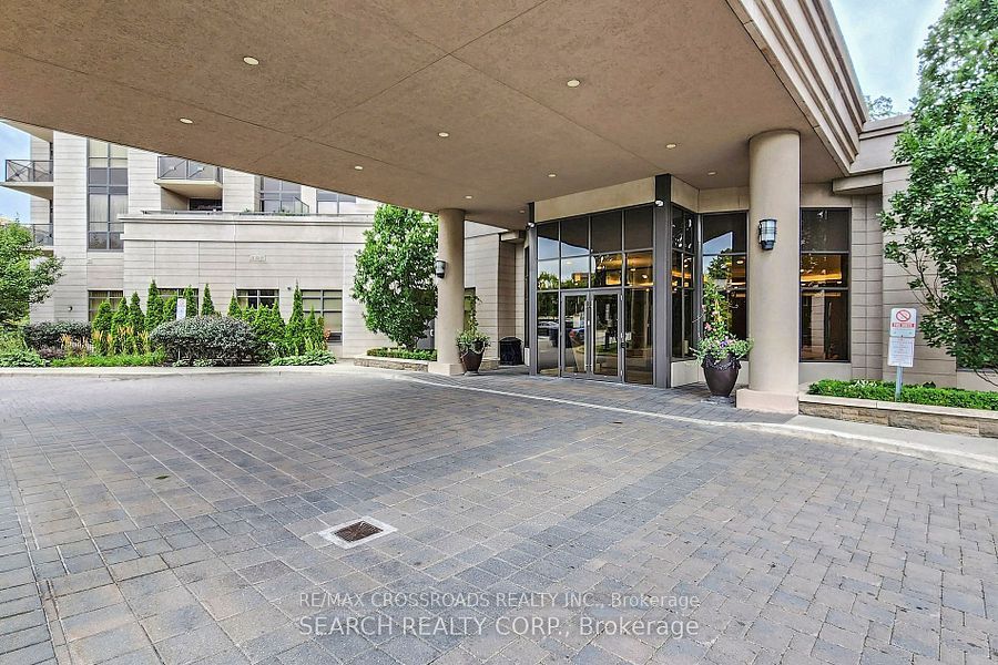 Unit 601 - 133 Wynford Drive, North York 2