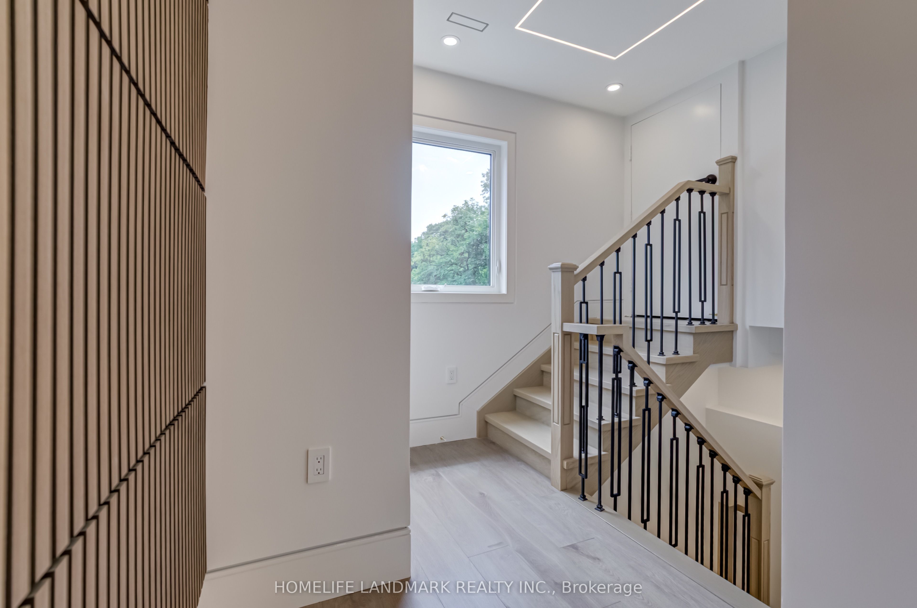 Unit The Palazzo - 23 Coulson Avenue, Toronto 3