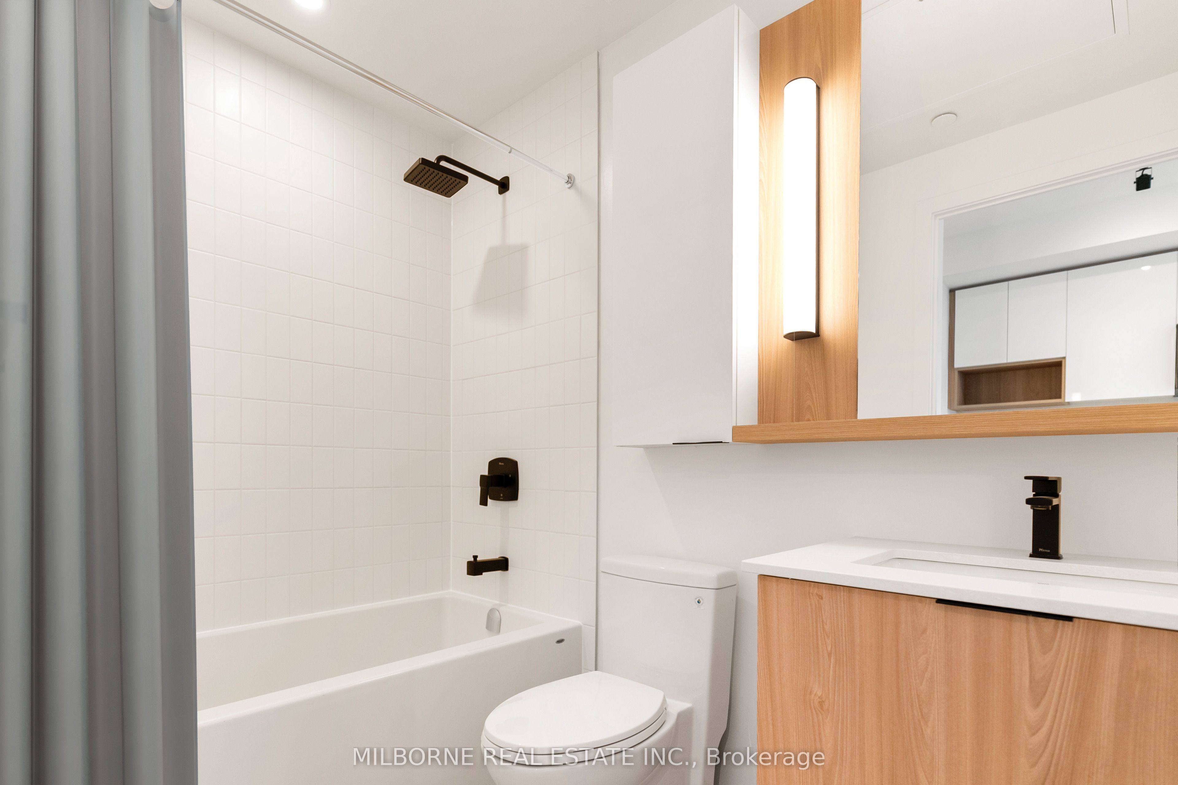 Unit 1709 - 5 Defries Street, Toronto 4