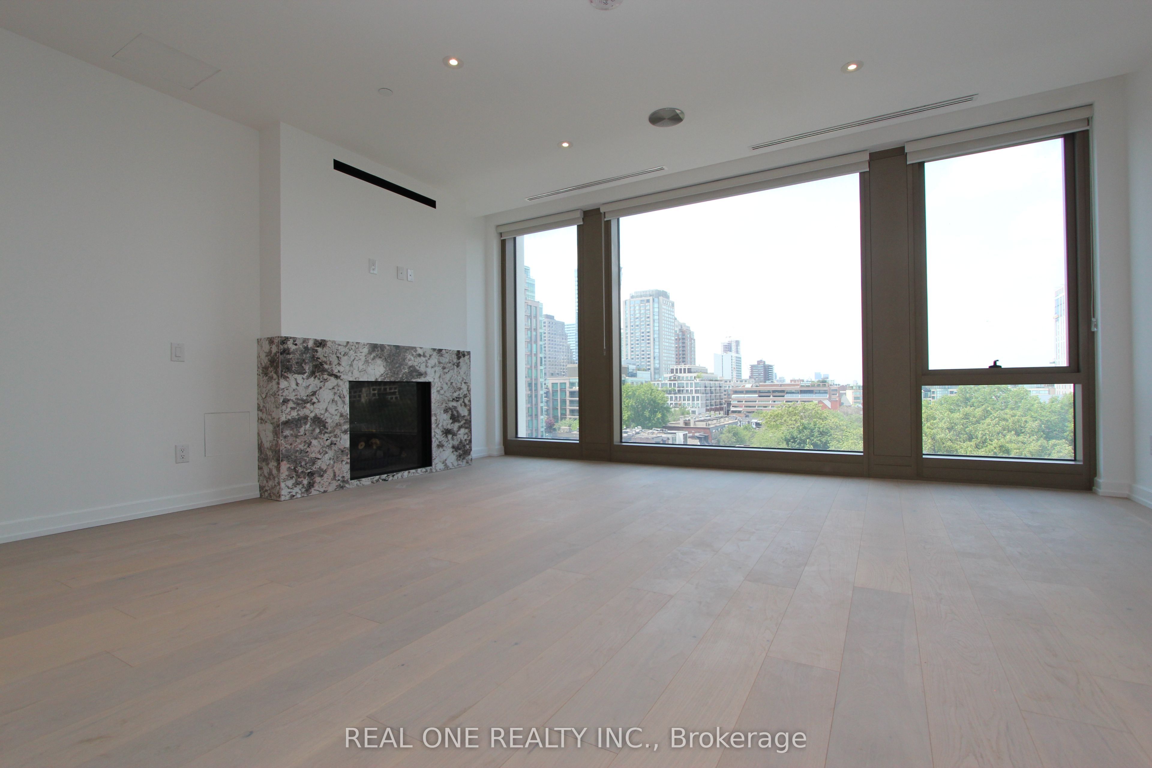 Unit 804 - 1315 Bay Street, Toronto 2