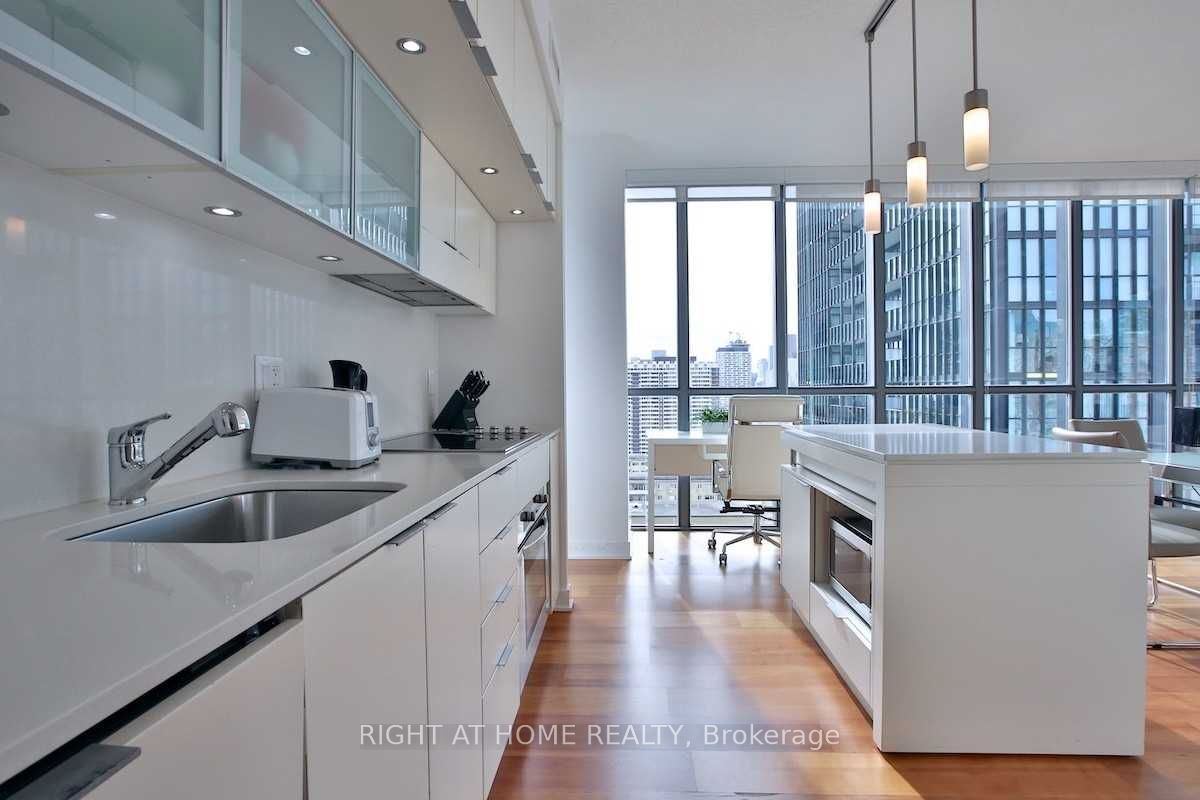 Unit 1903 - 110 Charles Street E, Toronto 3