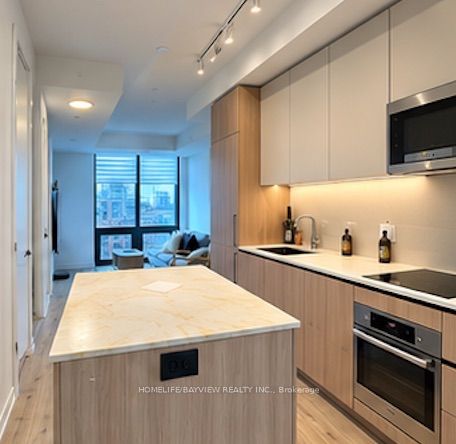 Unit 905 - 35 Parliament Street, Toronto 2