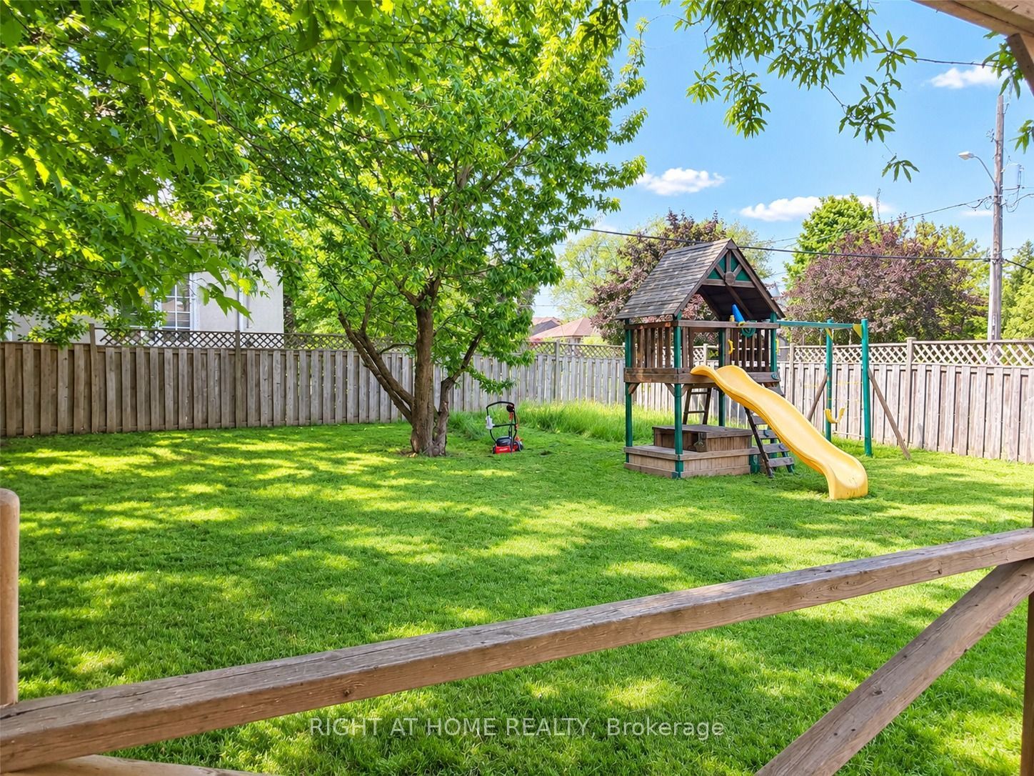 Unit Main - 144 Almore Avenue, North York 3